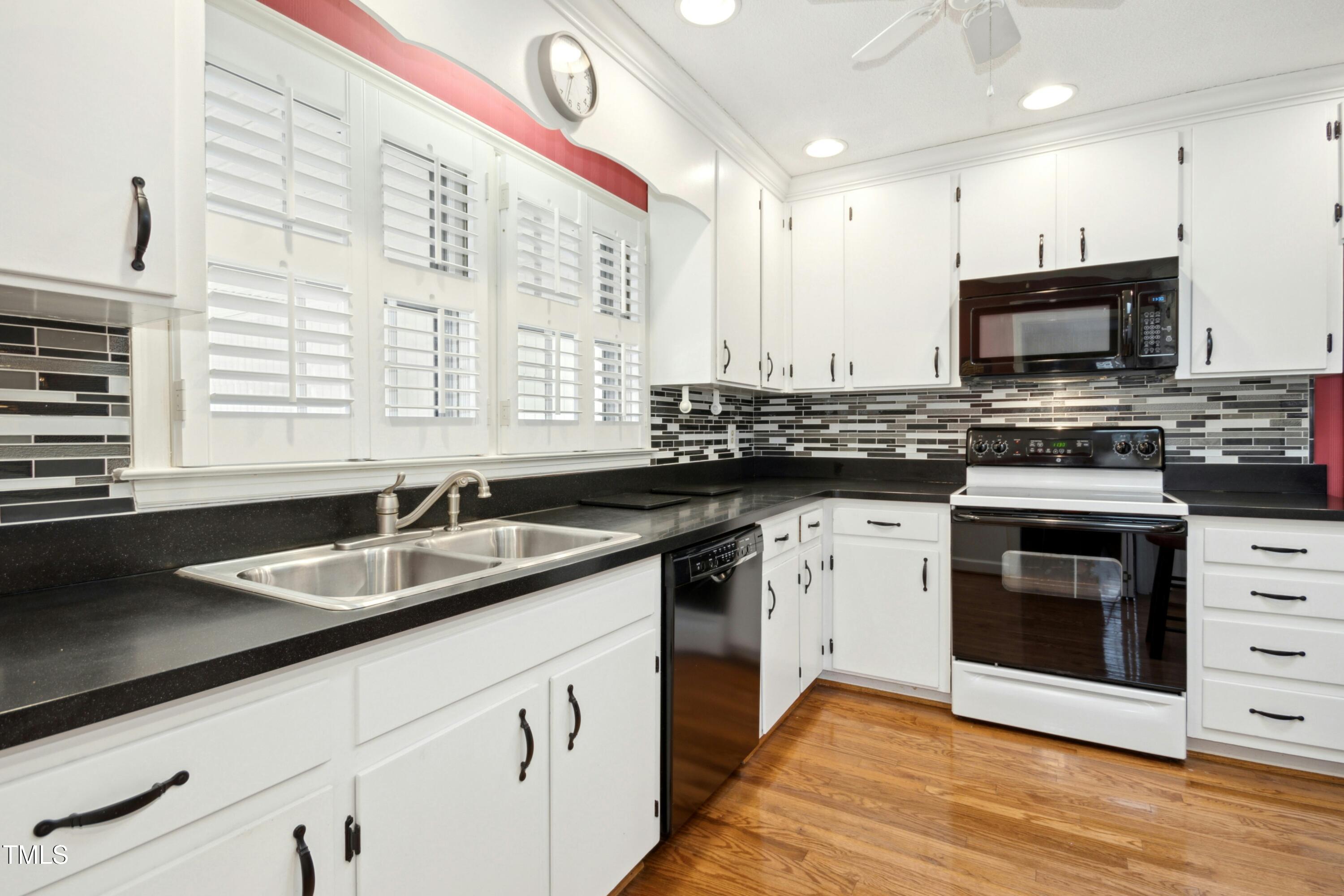 5405 Fireside Drive