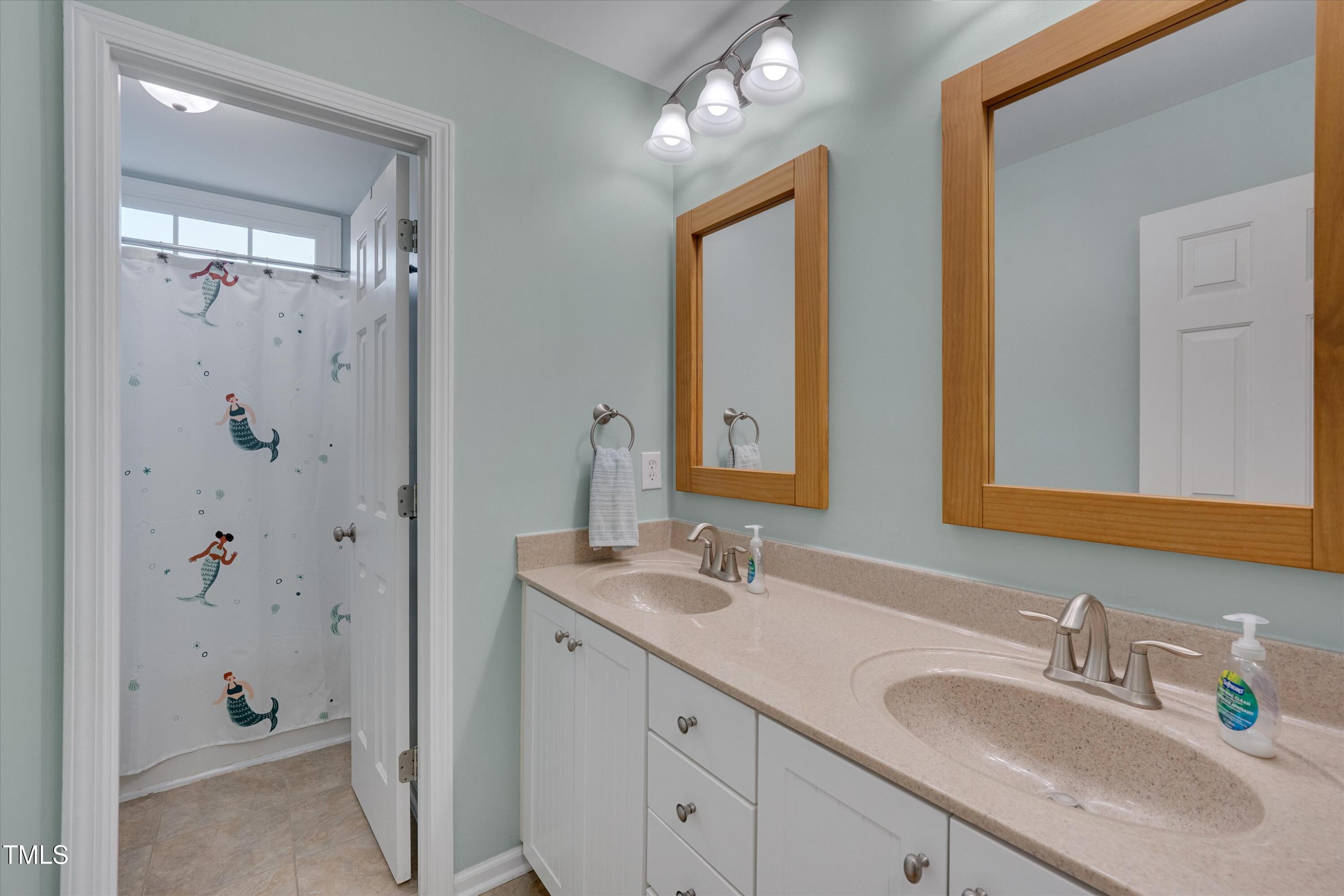3808 Hartland Manor Court