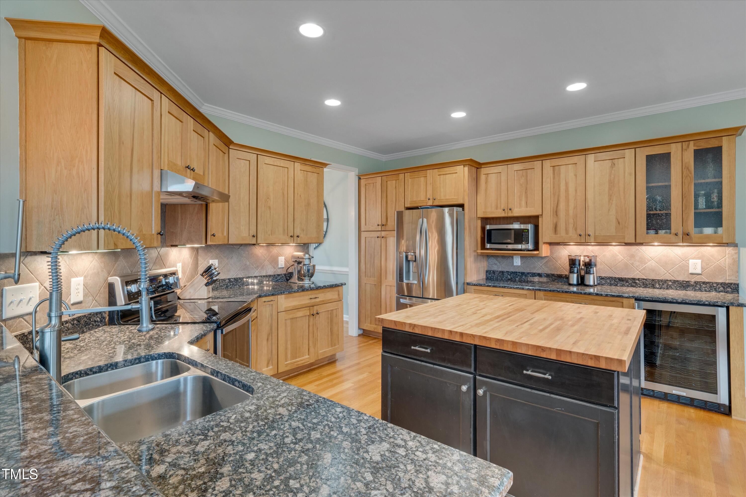 3808 Hartland Manor Court