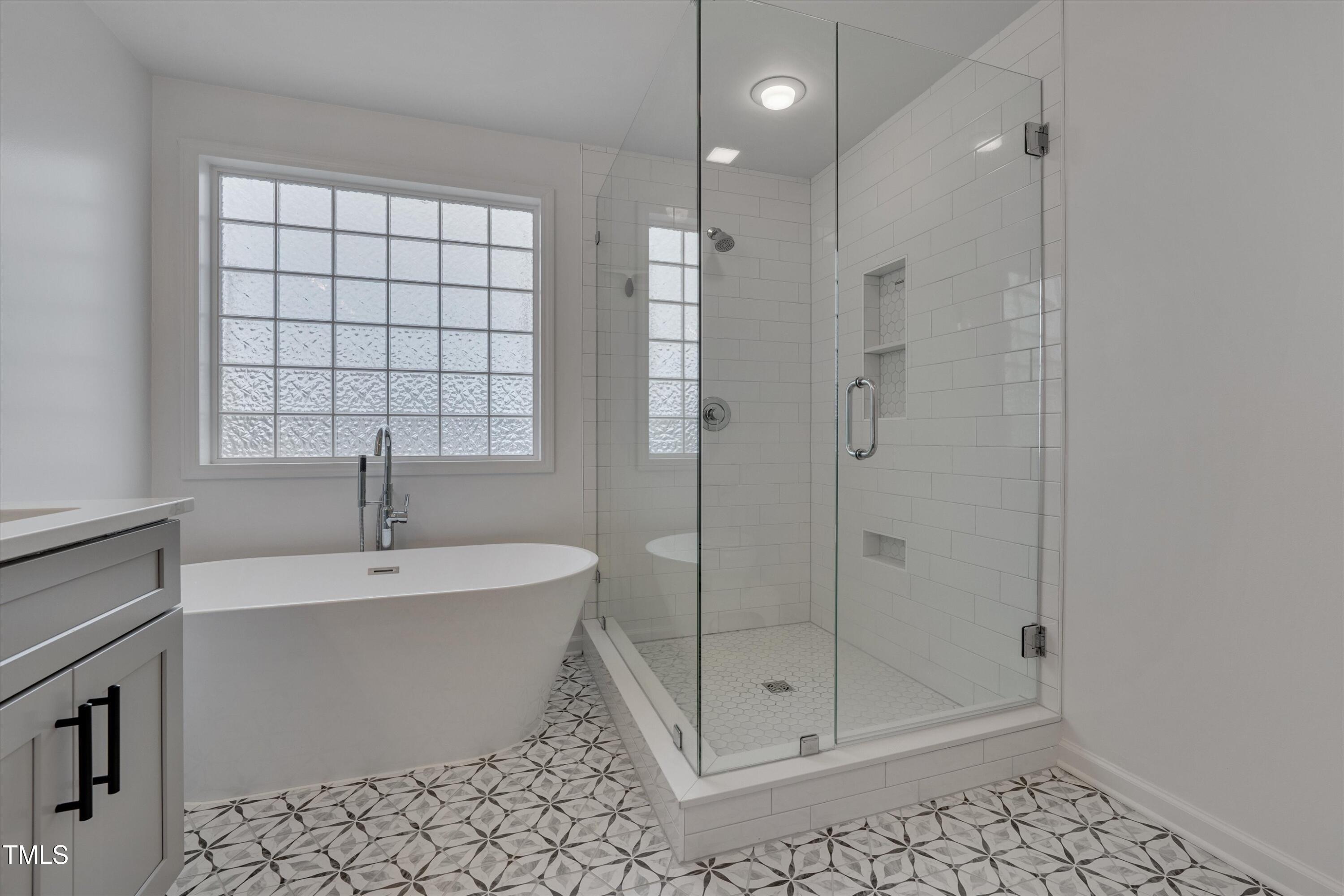 3808 Hartland Manor Court