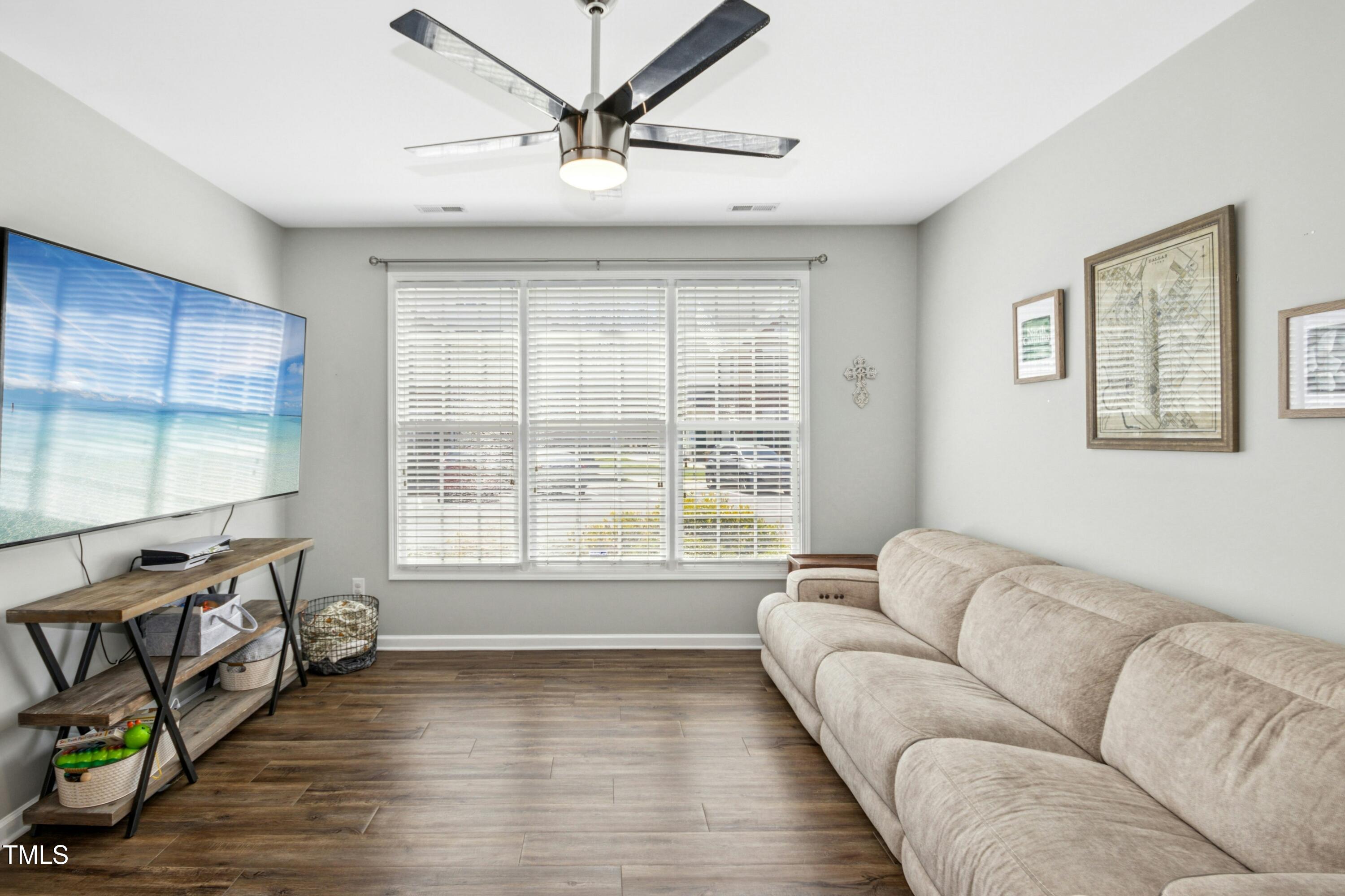 2212 Kudrow Lane