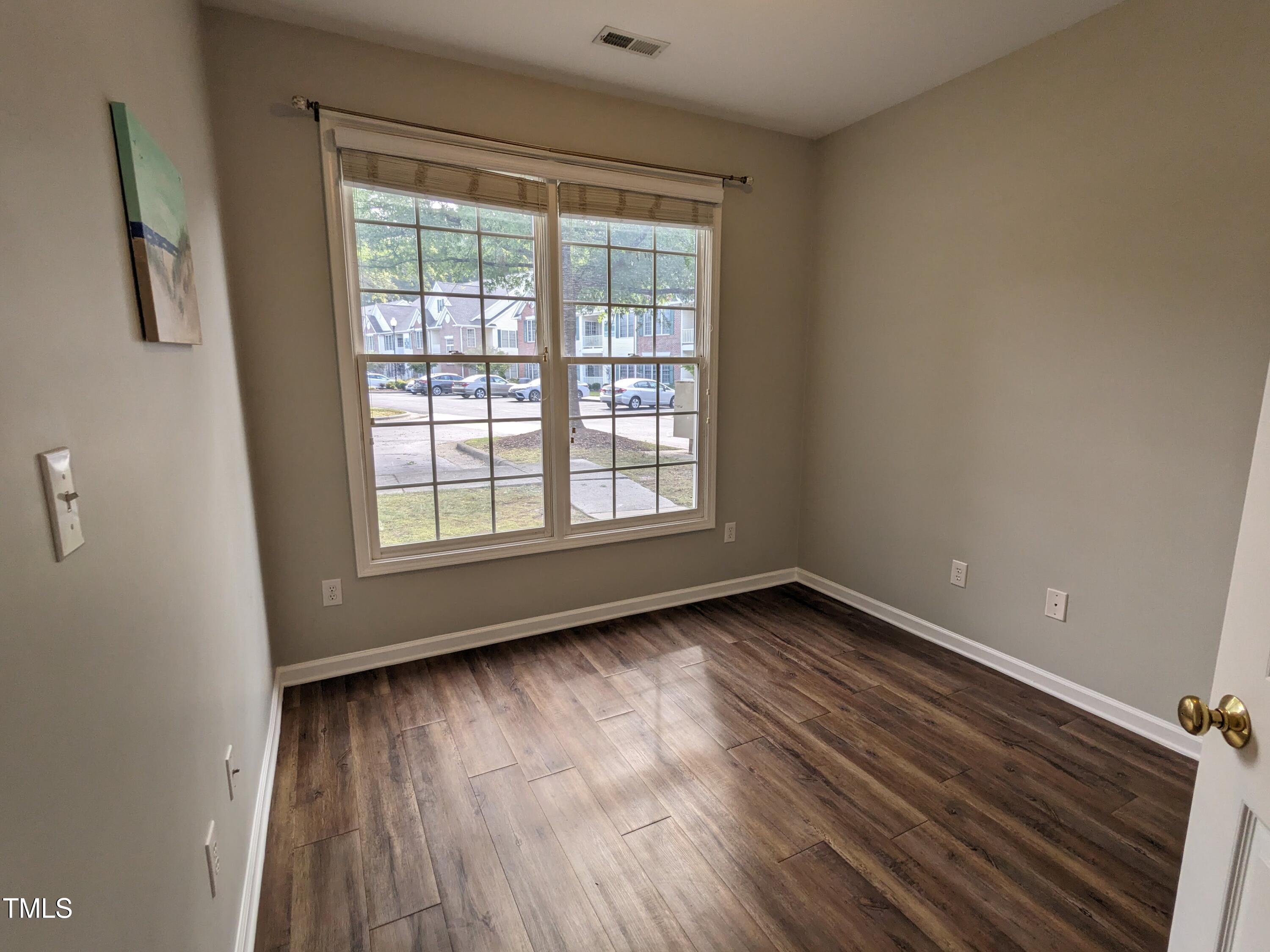 2212 Kudrow Lane