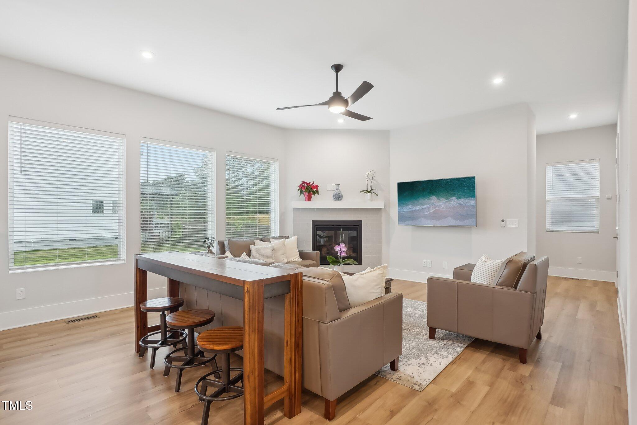 5616 Horsewalk Circle
