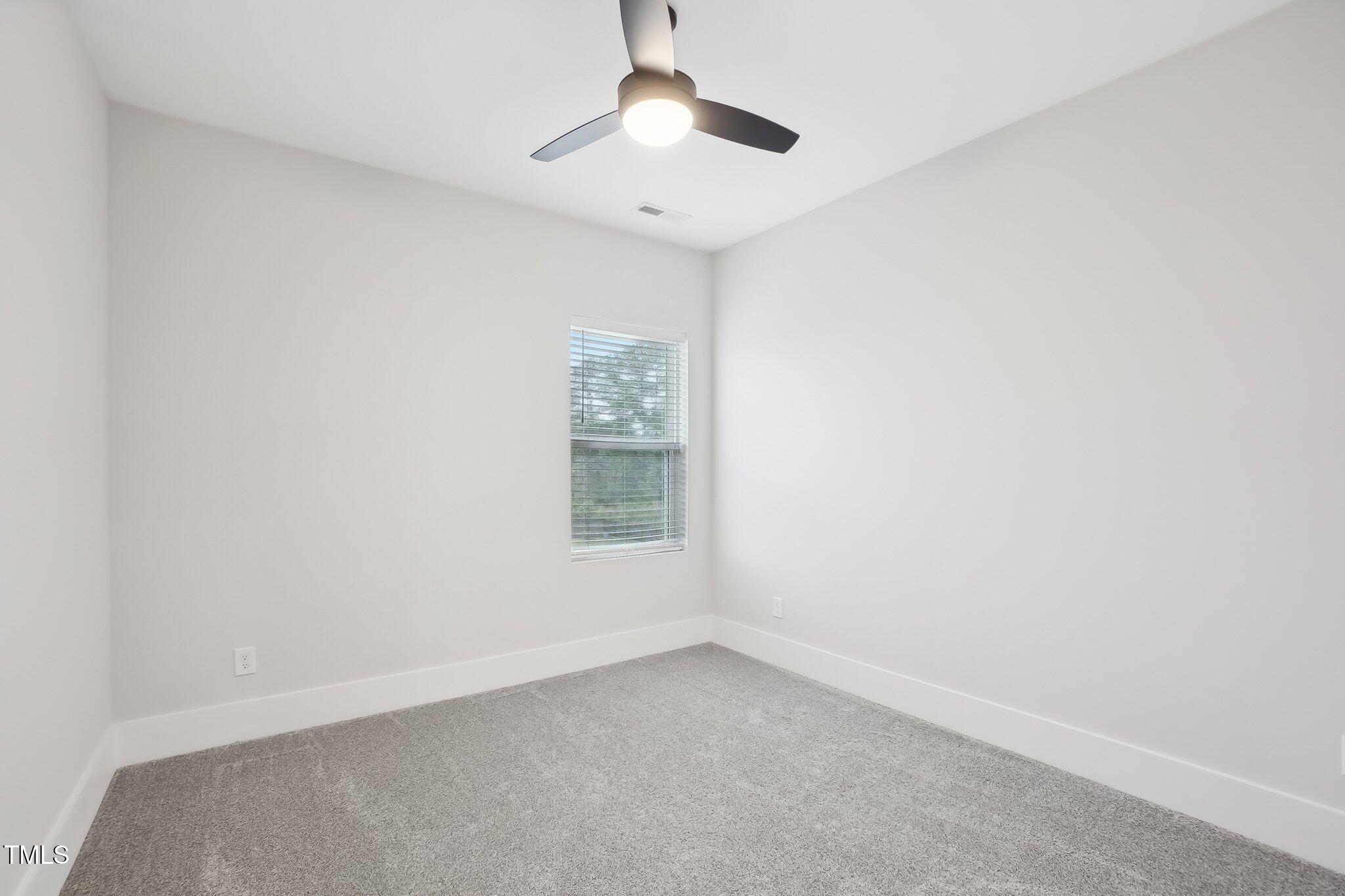 5616 Horsewalk Circle