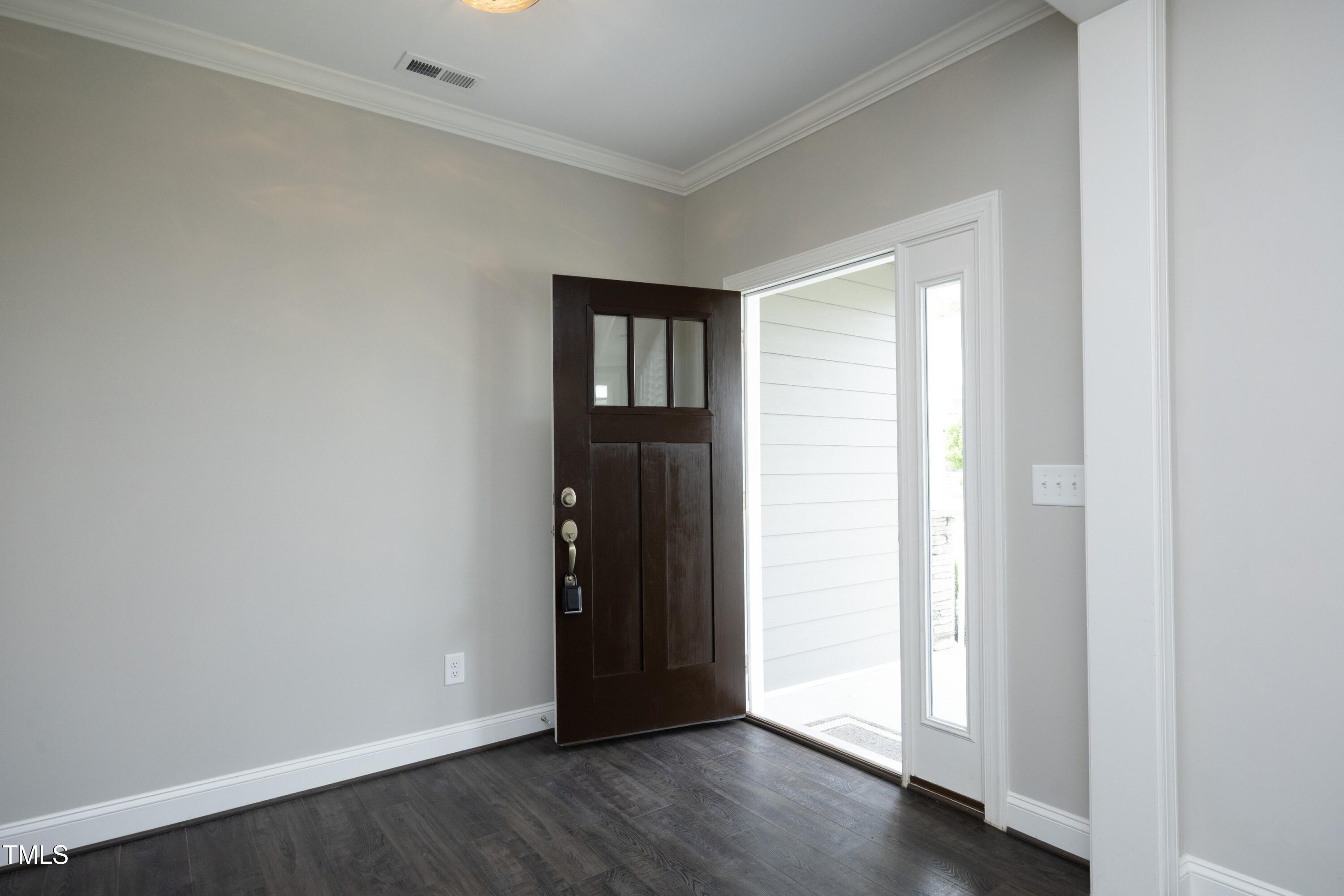 309 Hines Point Drive