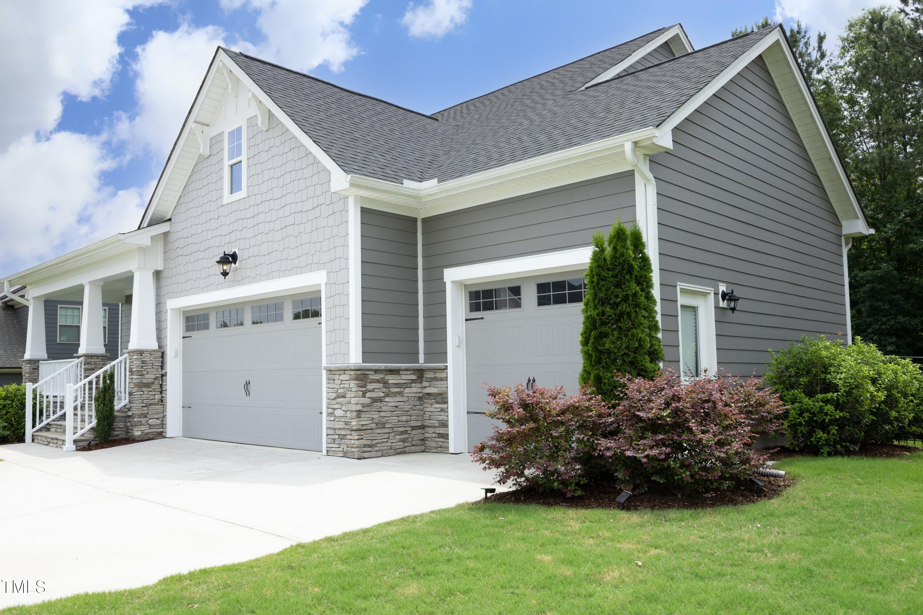 309 Hines Point Drive