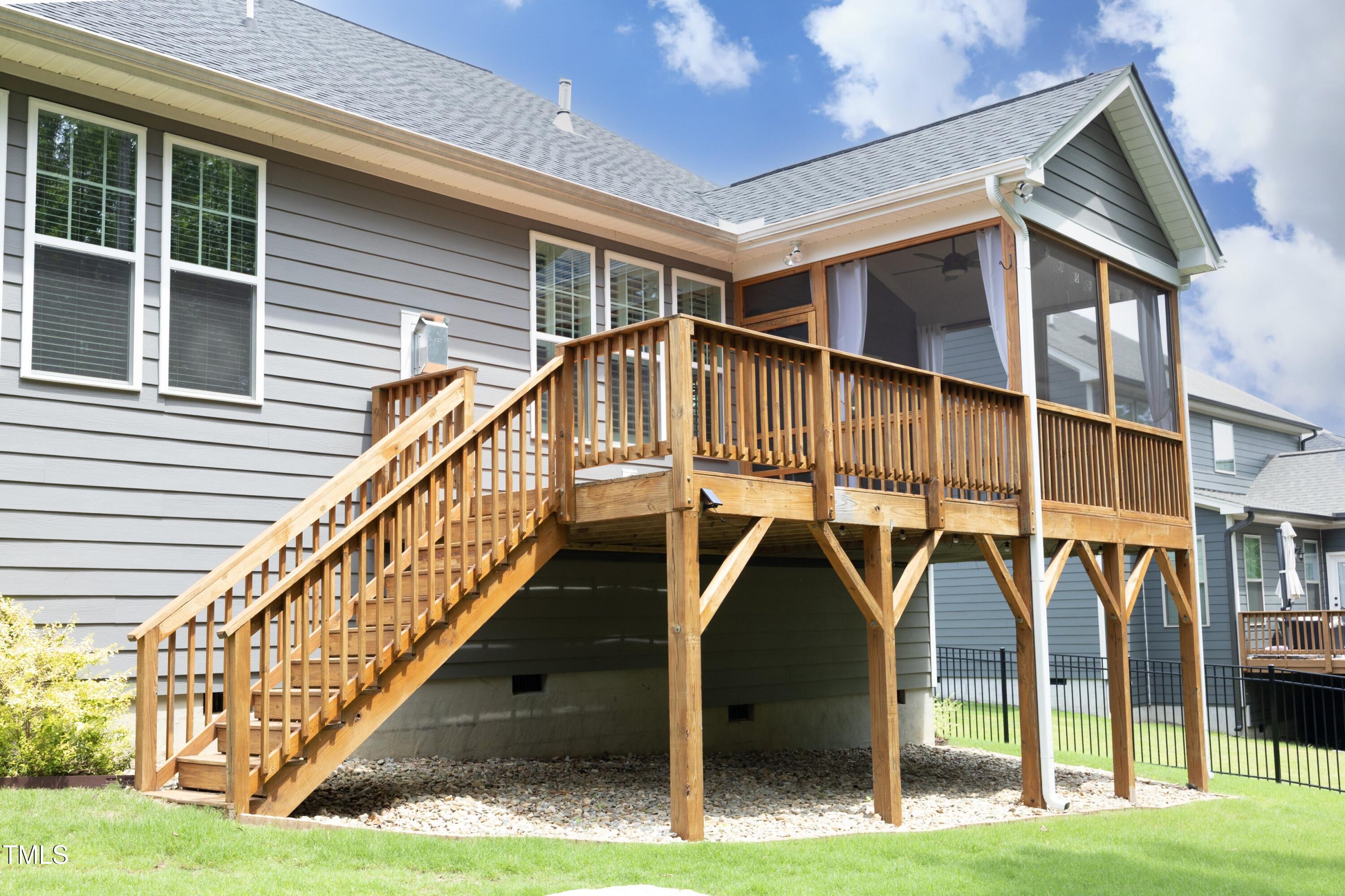 309 Hines Point Drive
