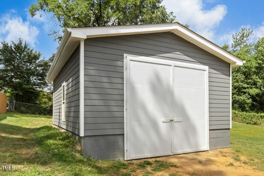 4021 Chaucer Drive