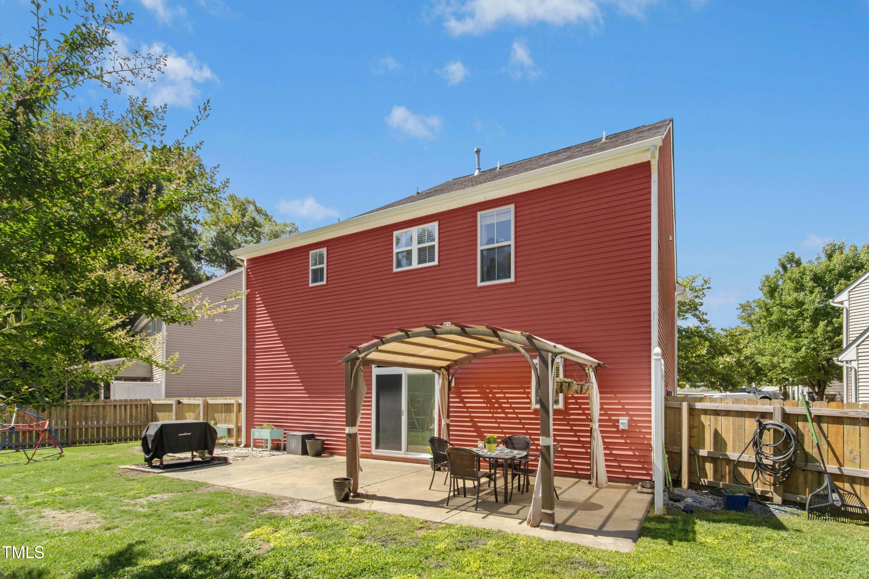 285 Tuscarora Lane