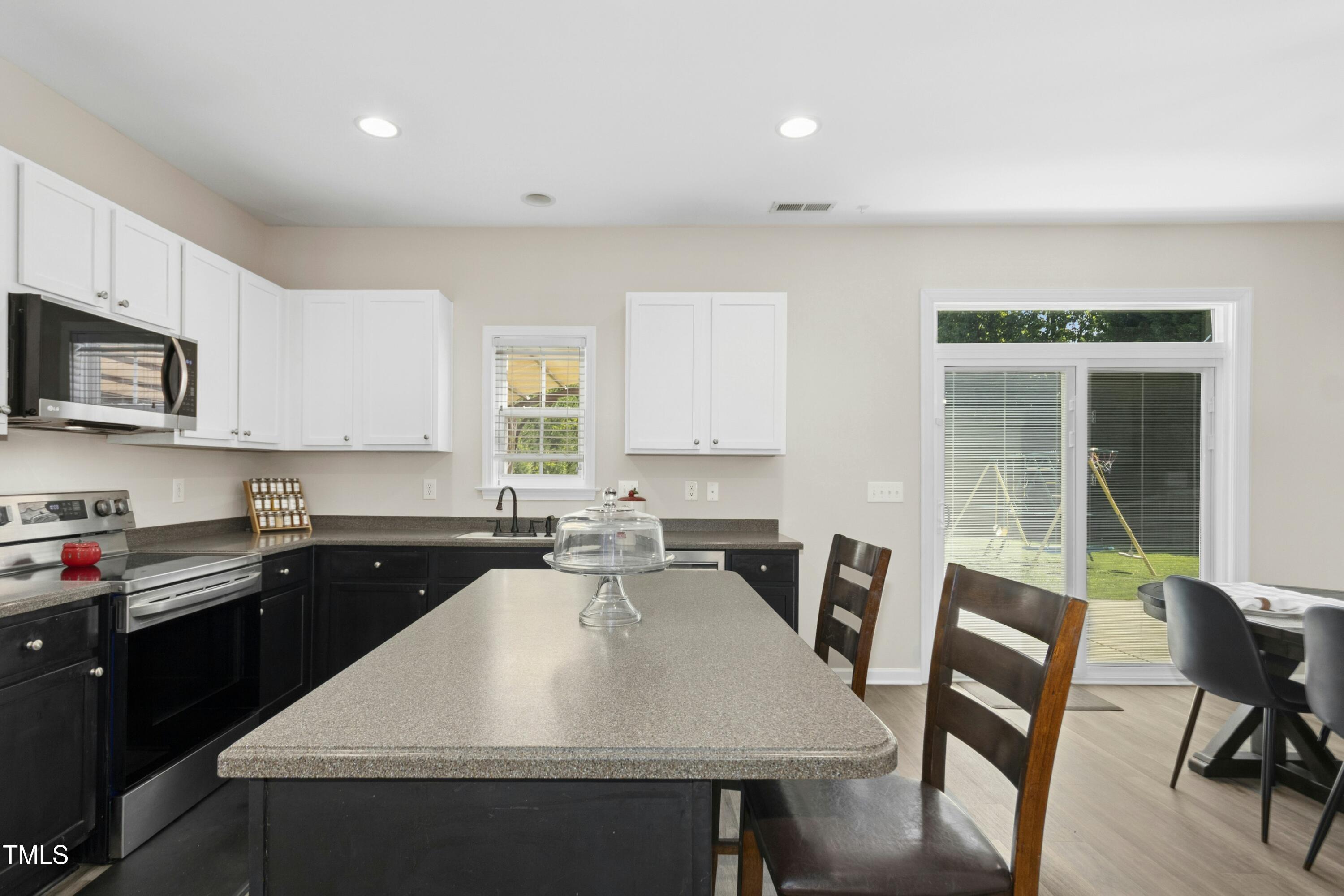 285 Tuscarora Lane