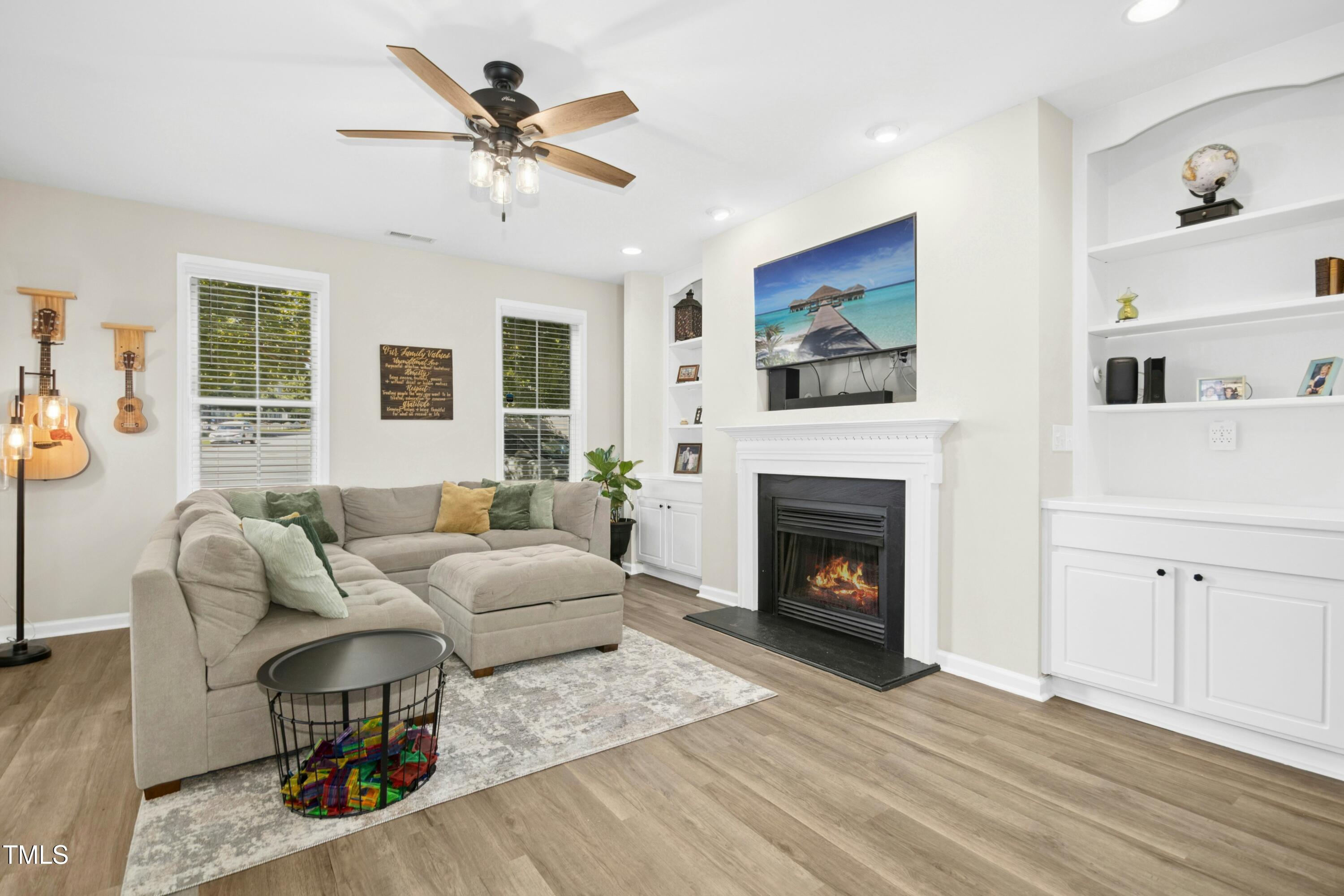 285 Tuscarora Lane
