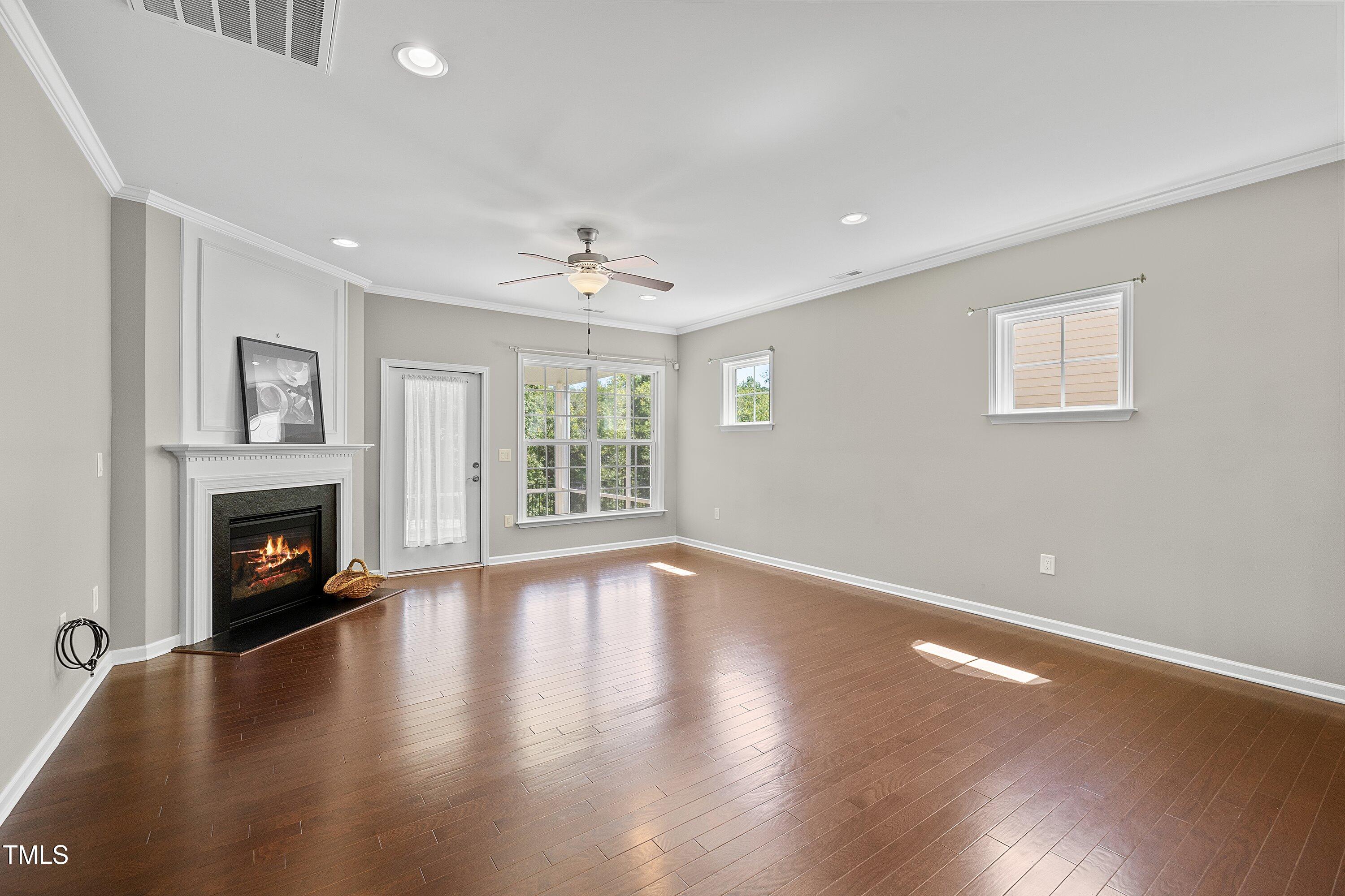 2552 Kinglass Drive