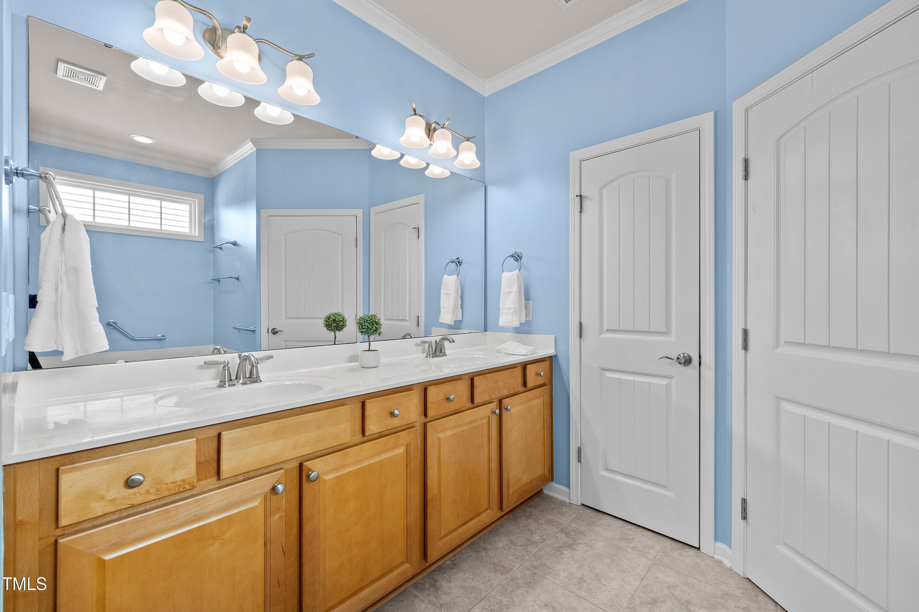 2552 Kinglass Drive