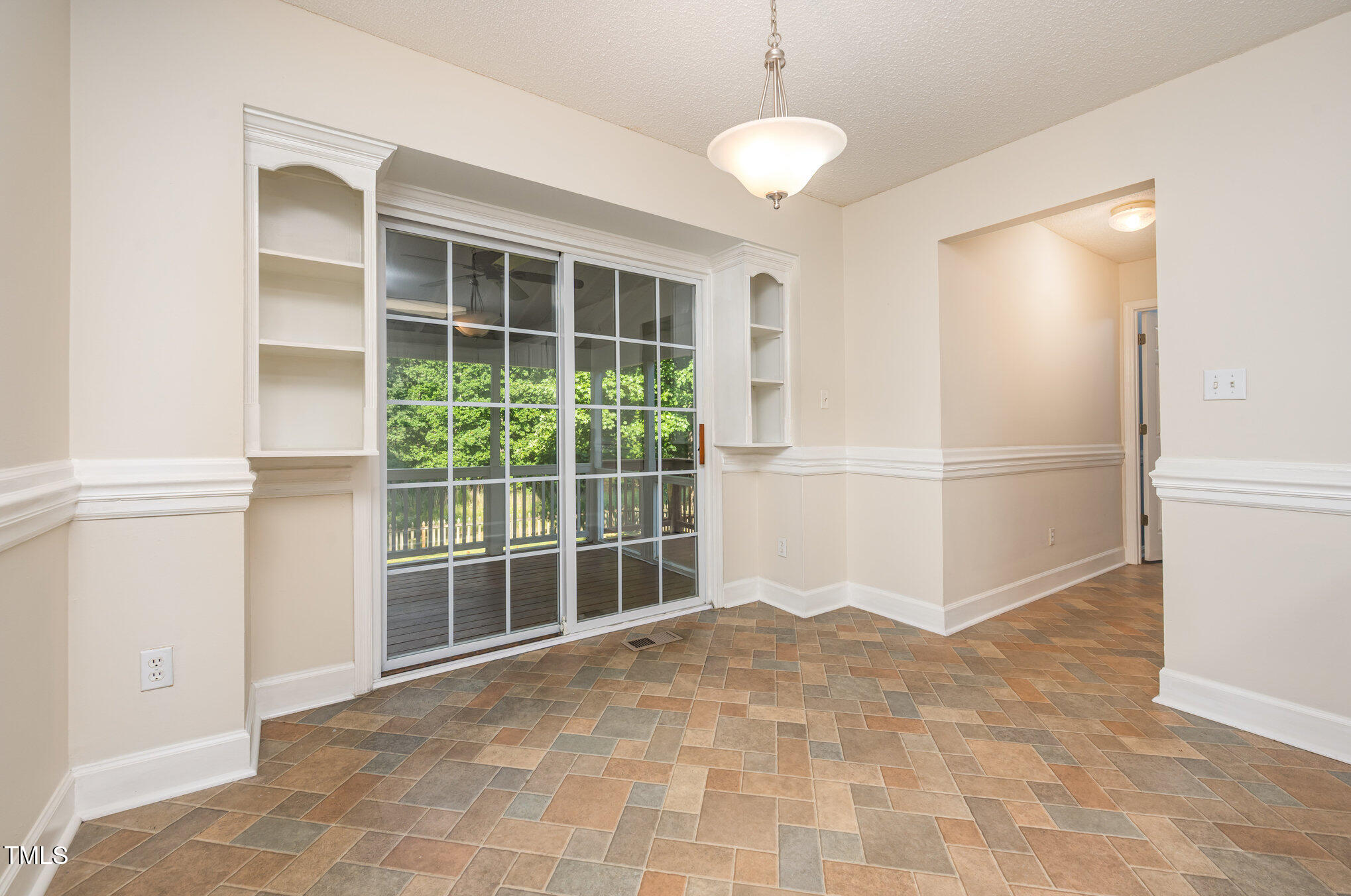 1414 Waterford Green Drive