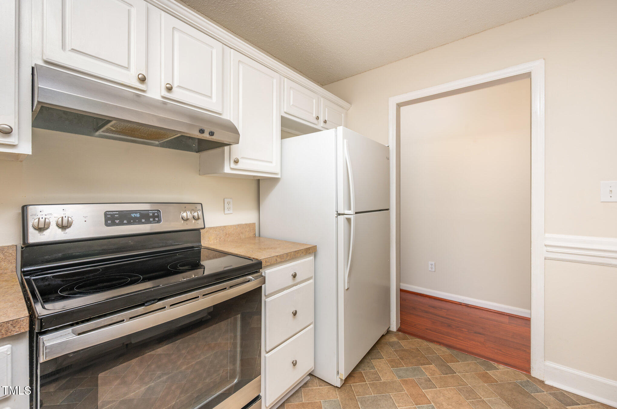 1414 Waterford Green Drive