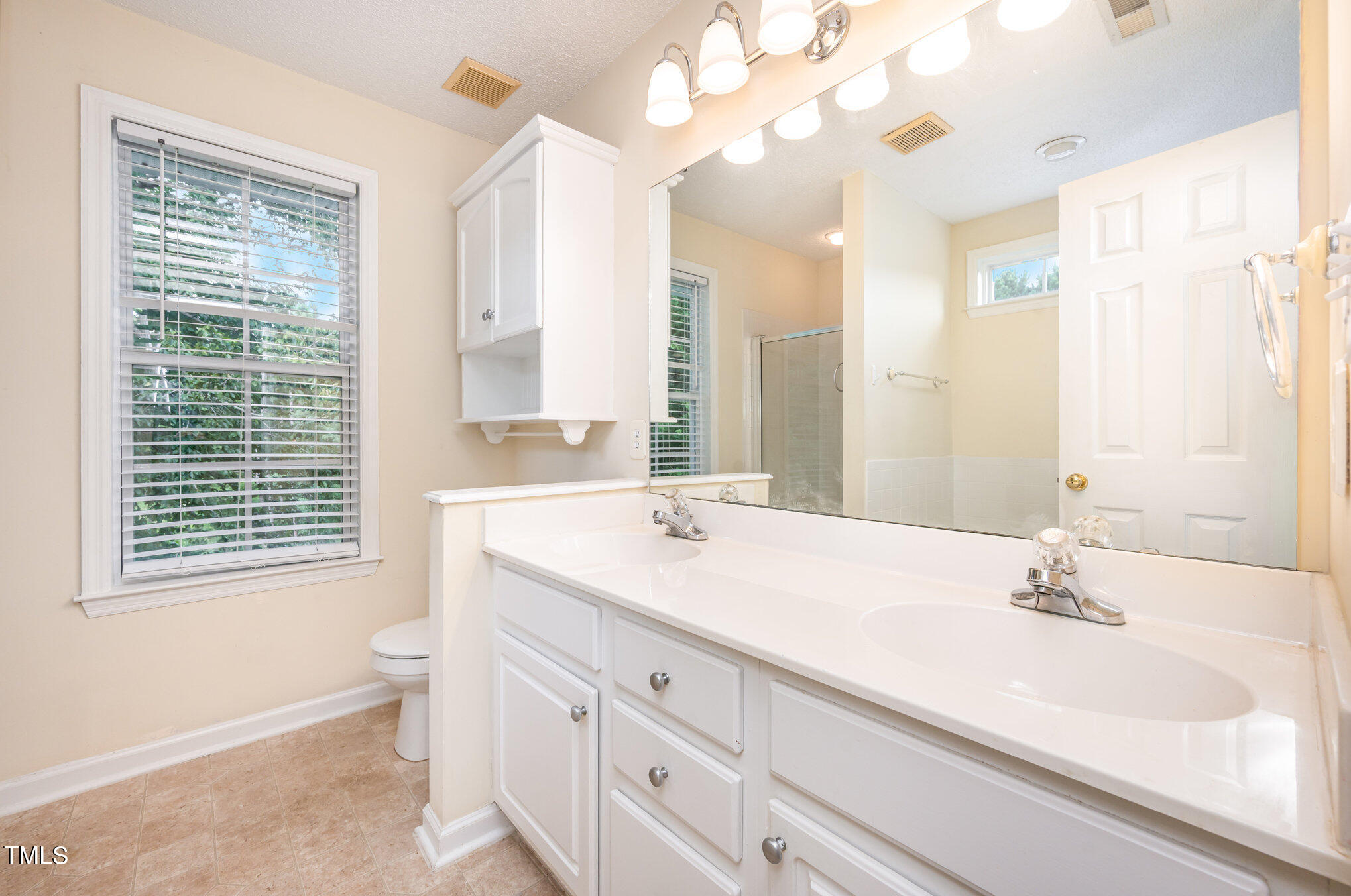 1414 Waterford Green Drive