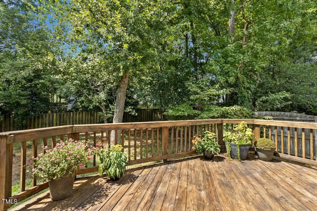 2342 School Creek Place