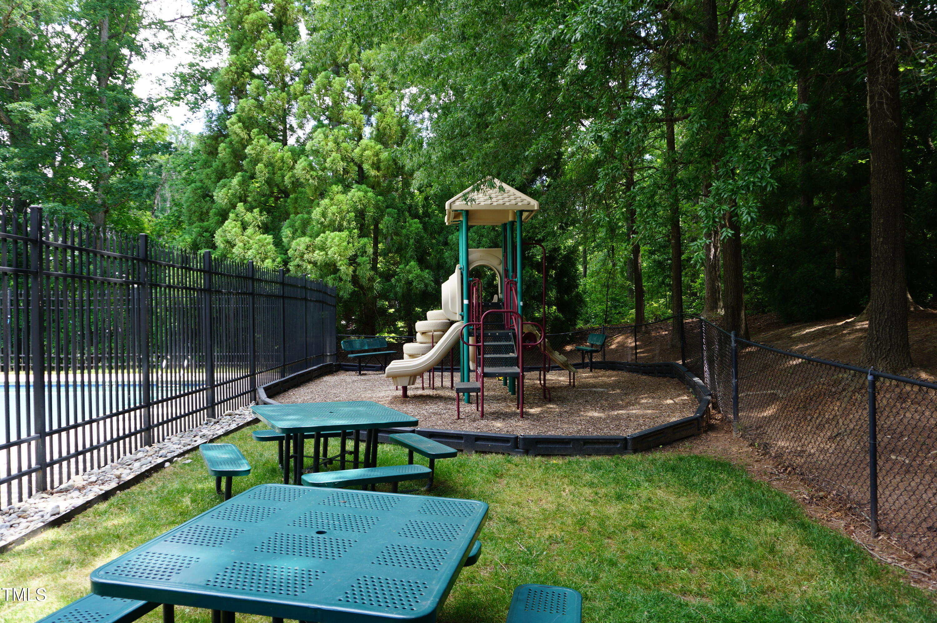 2342 School Creek Place