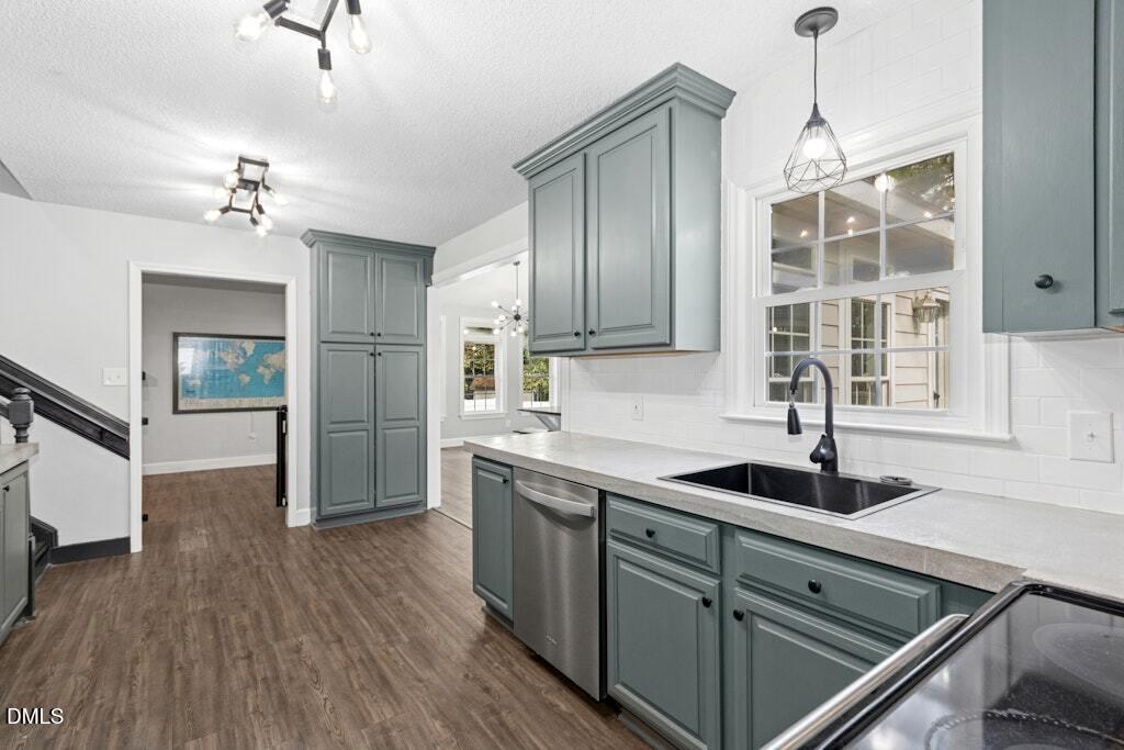 106 Village Court