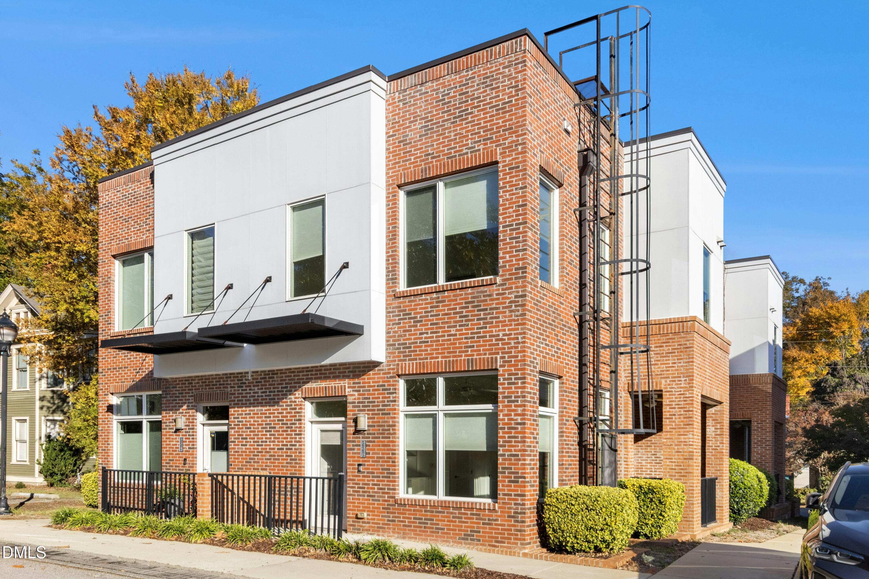 226 William Drummond Way