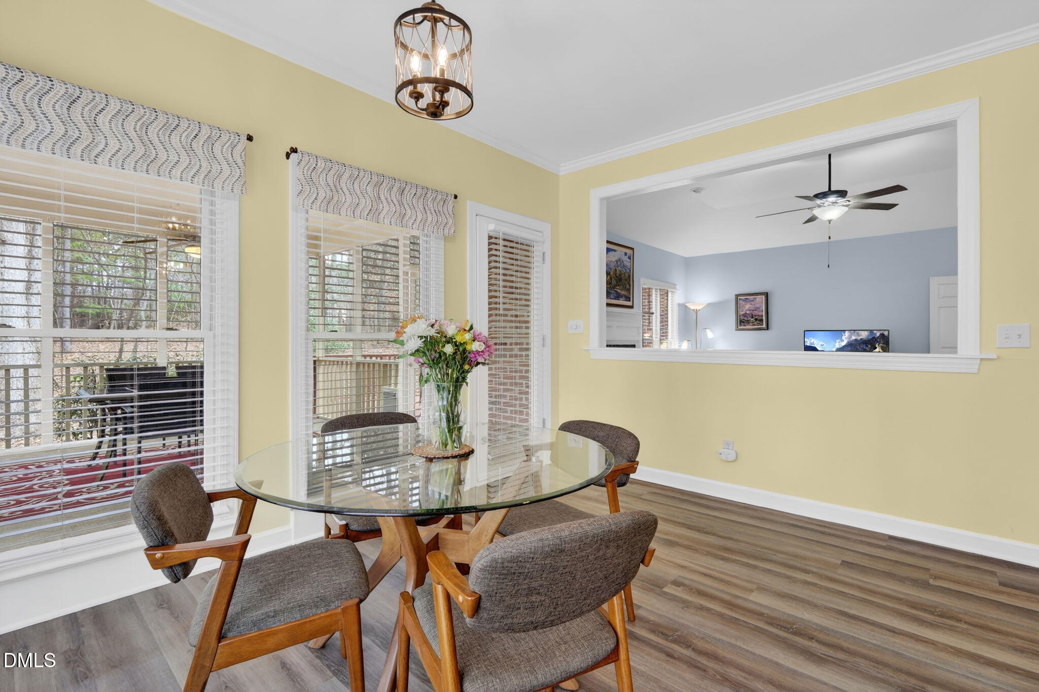 2016 W Sterlington Place