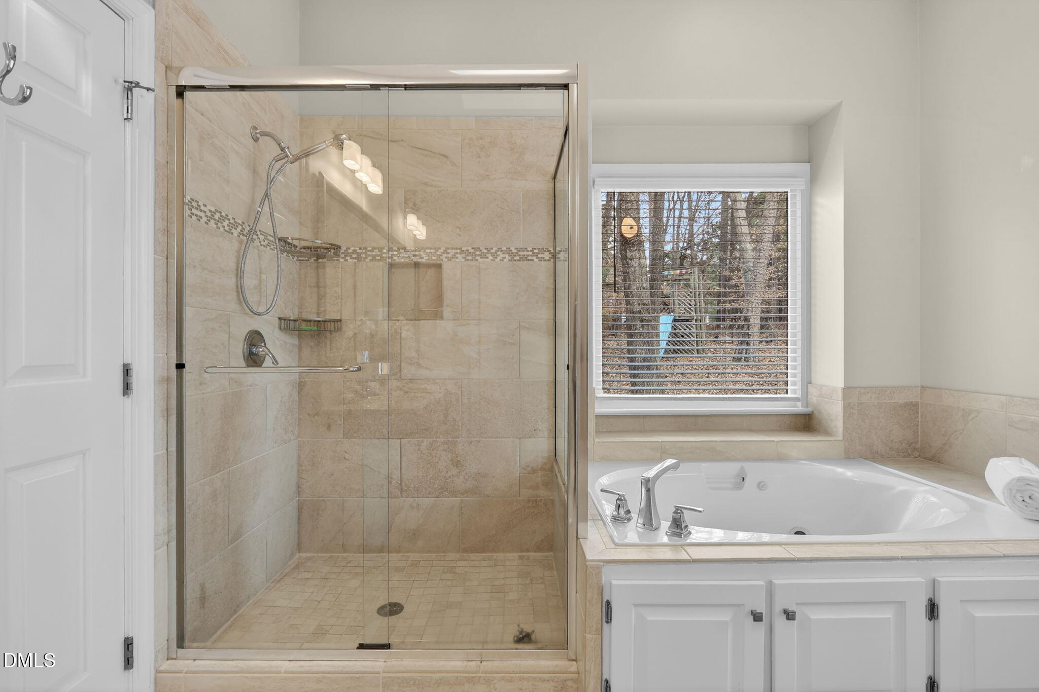 2016 W Sterlington Place