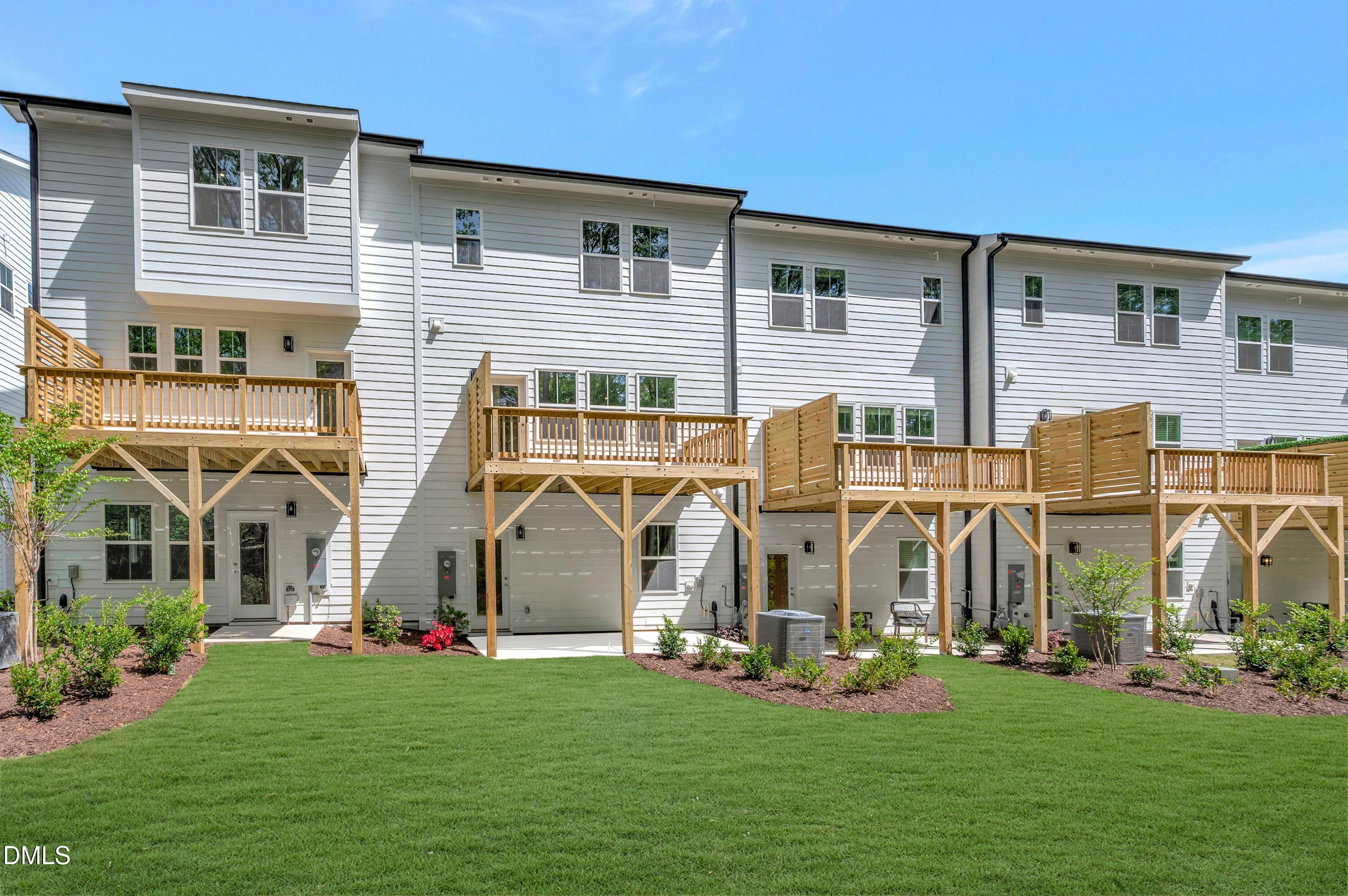 2033 Trident Maple Lane