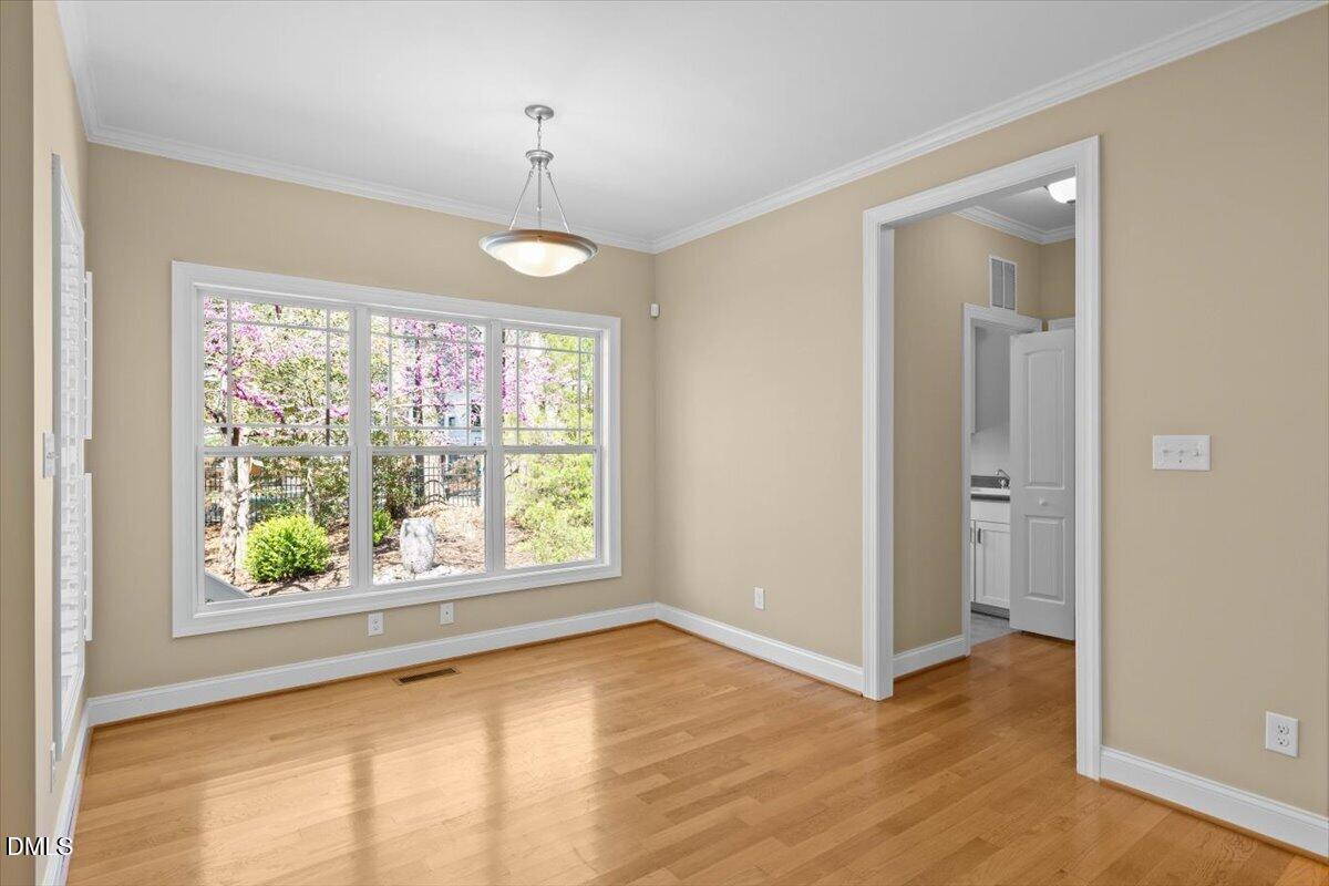 925 Lukestone Drive
