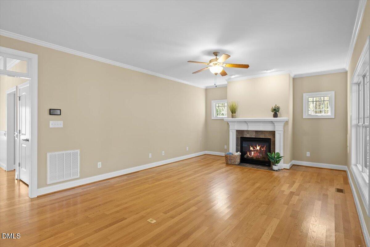 925 Lukestone Drive