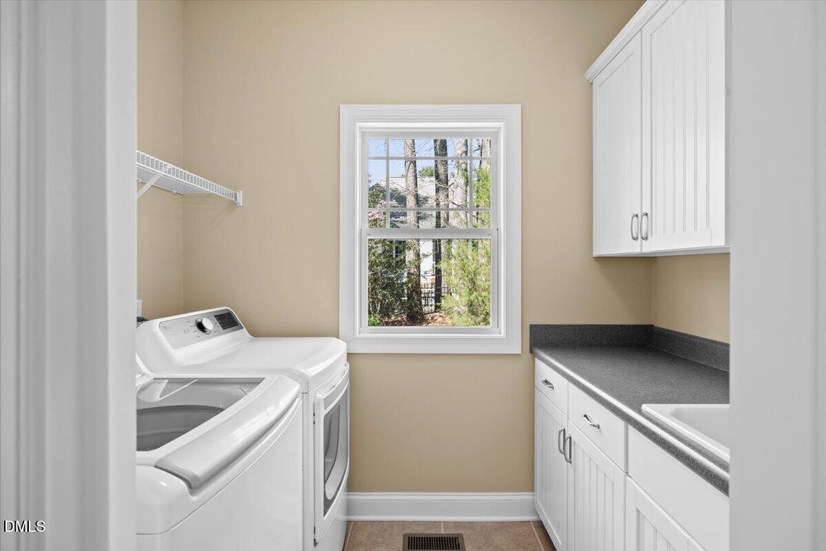 925 Lukestone Drive
