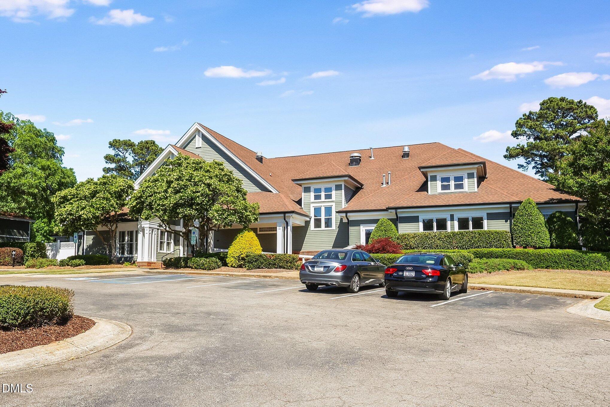 5221 Linksland Drive