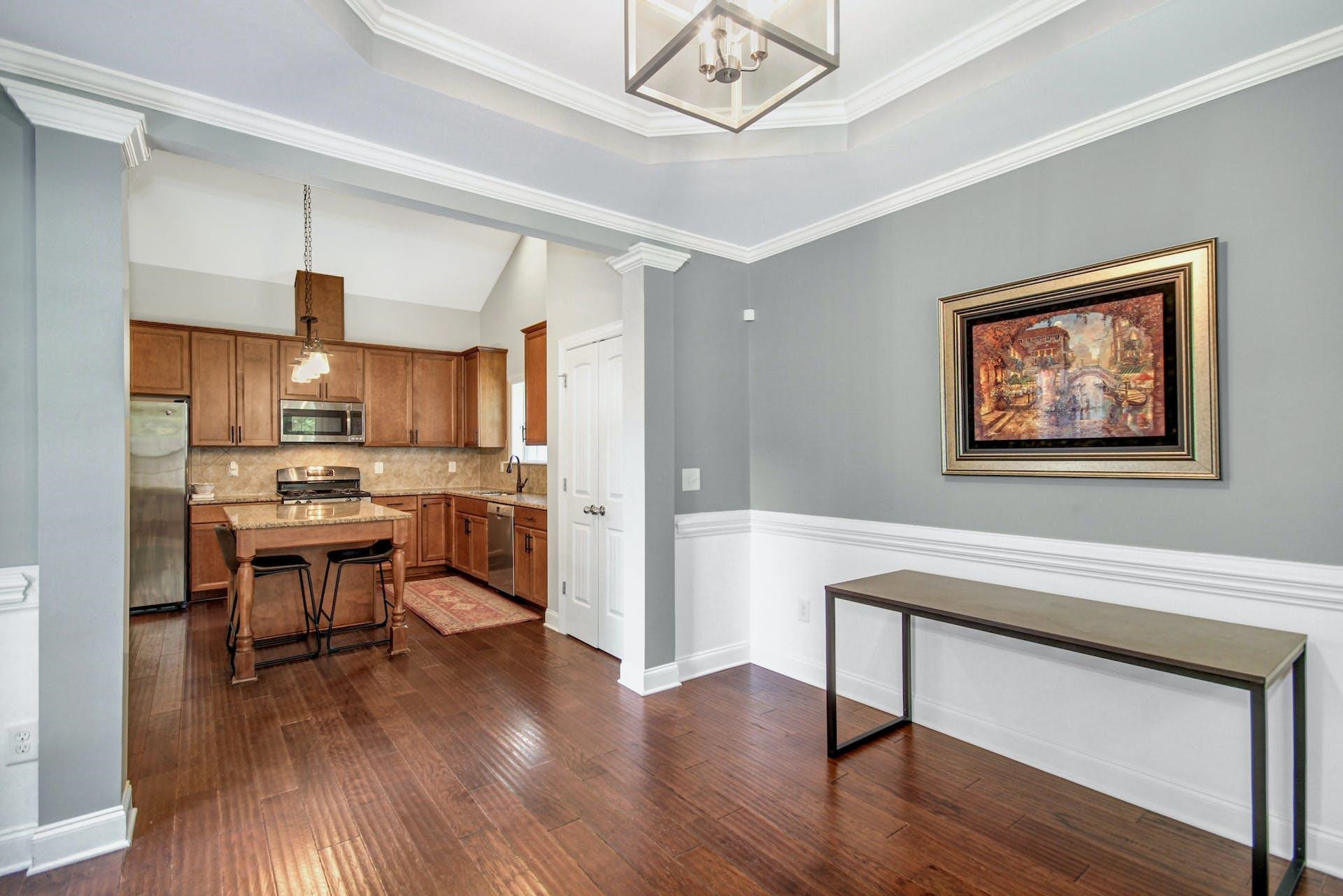 516 Lone Pine Loop