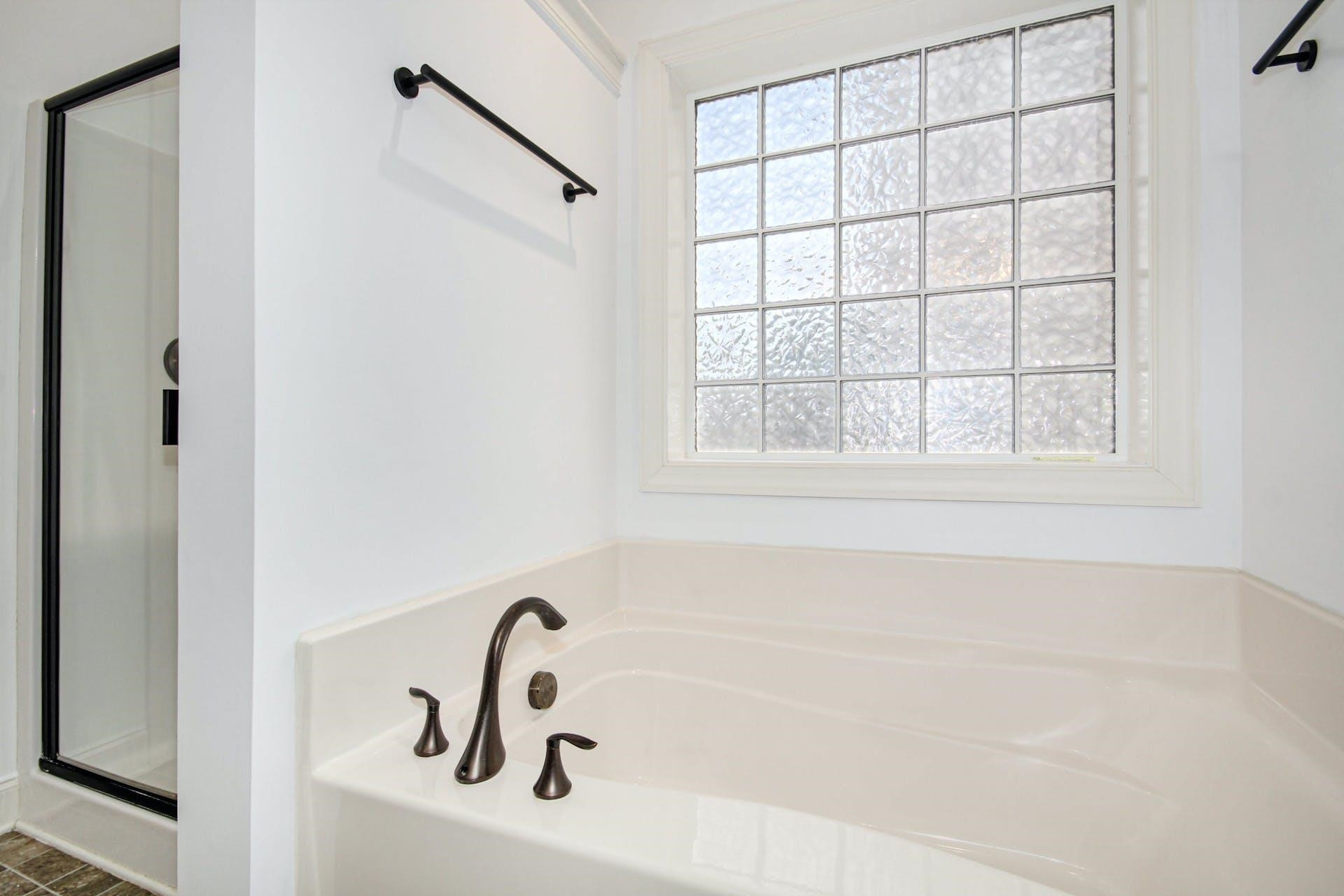 516 Lone Pine Loop