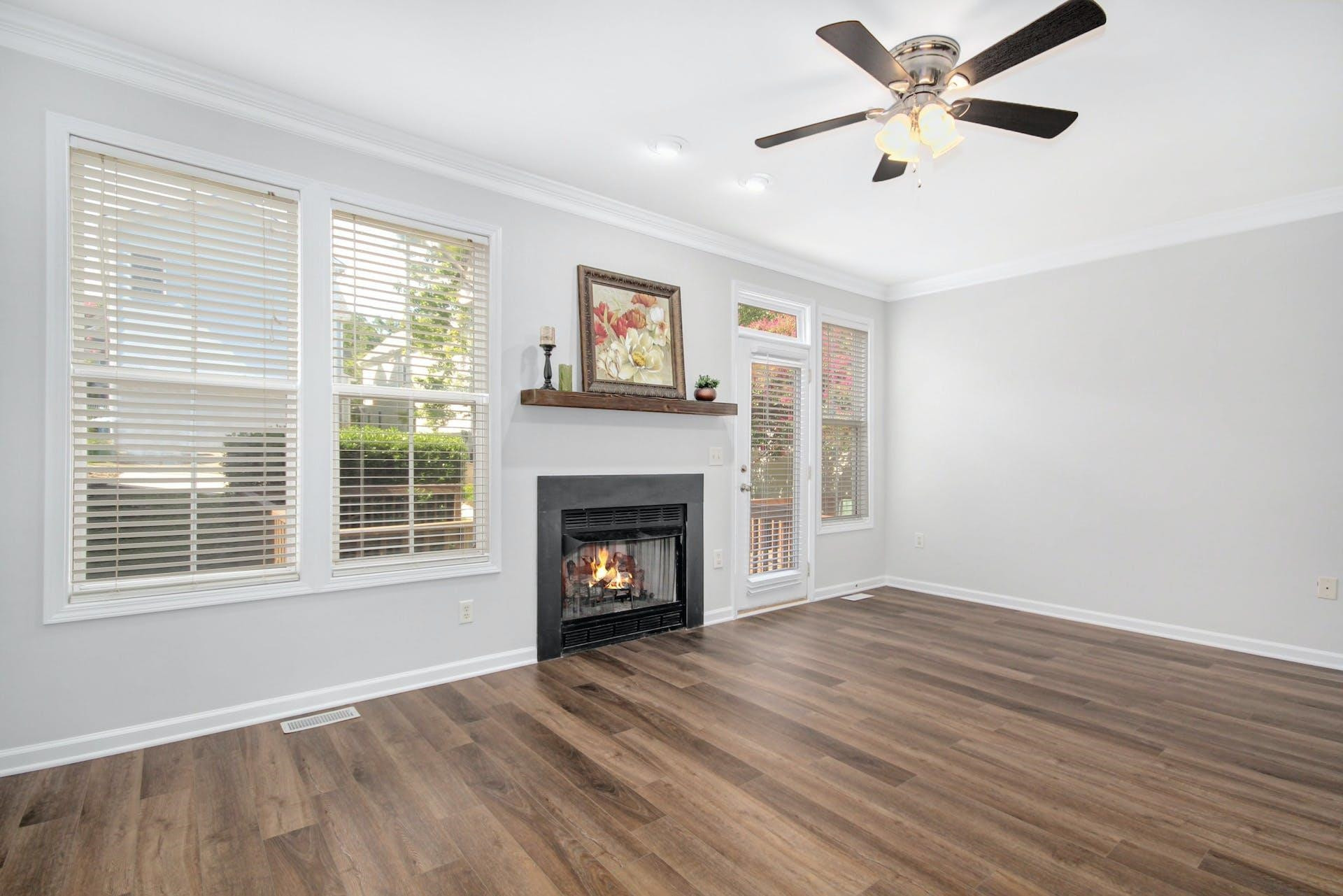 412 Heritage Village Lane