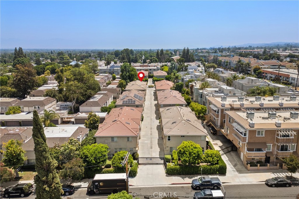 5616 Etiwanda Avenue 6