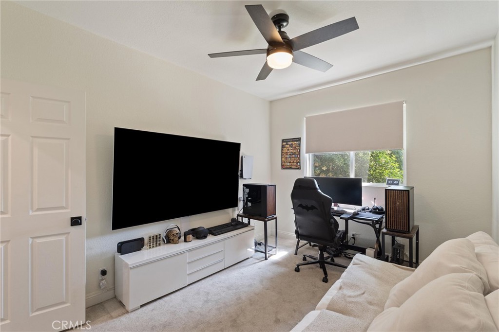 5616 Etiwanda Avenue 6