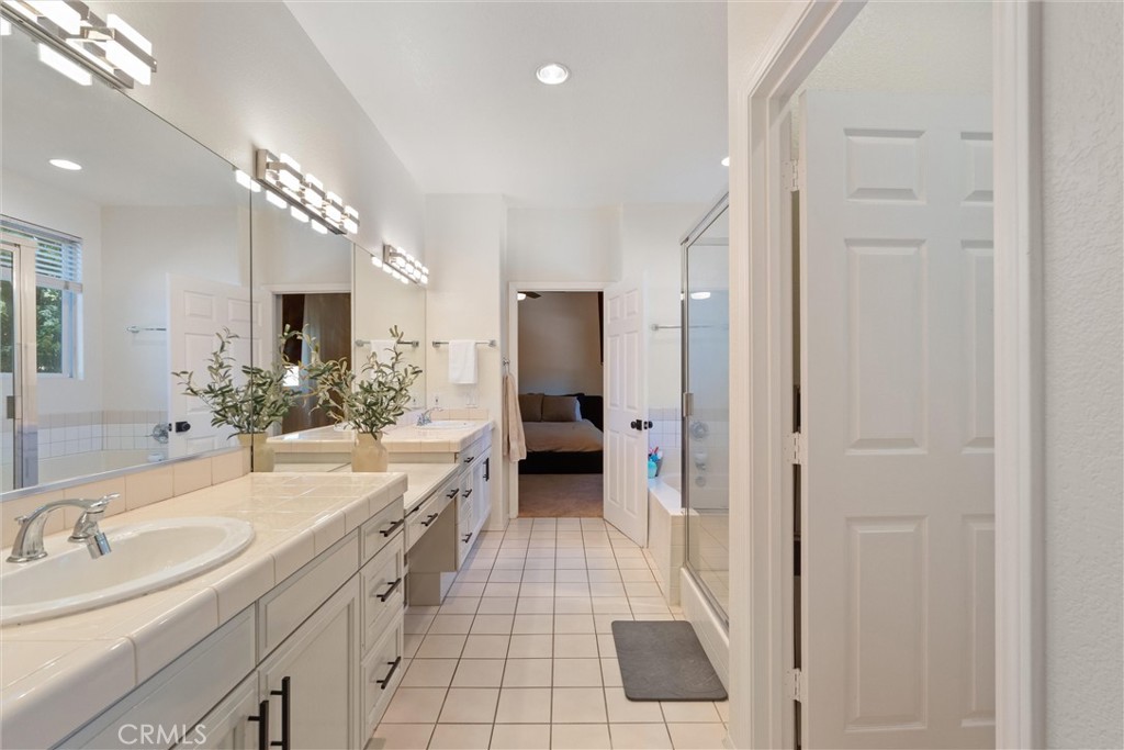 5616 Etiwanda Avenue 6