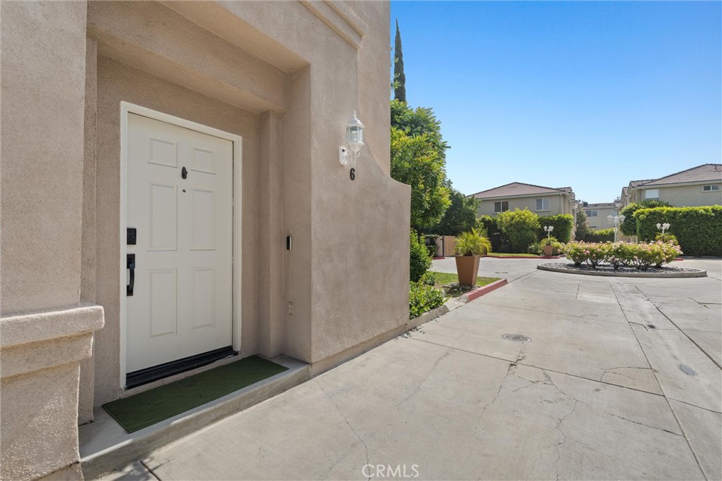 5616 Etiwanda Avenue 6