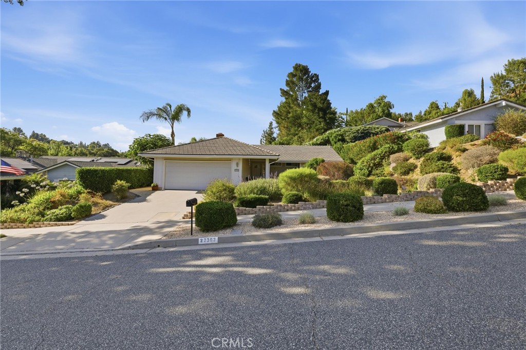 27383 Oak Summit