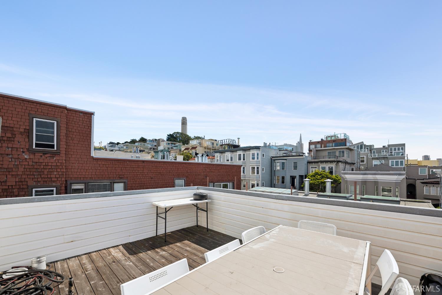 454 Lombard Street # 9