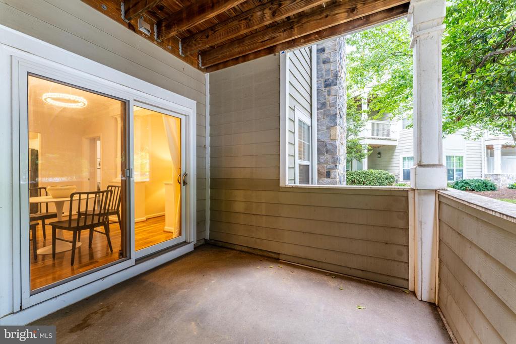 1720 LAKE SHORE CREST DRIVE Unit: 16