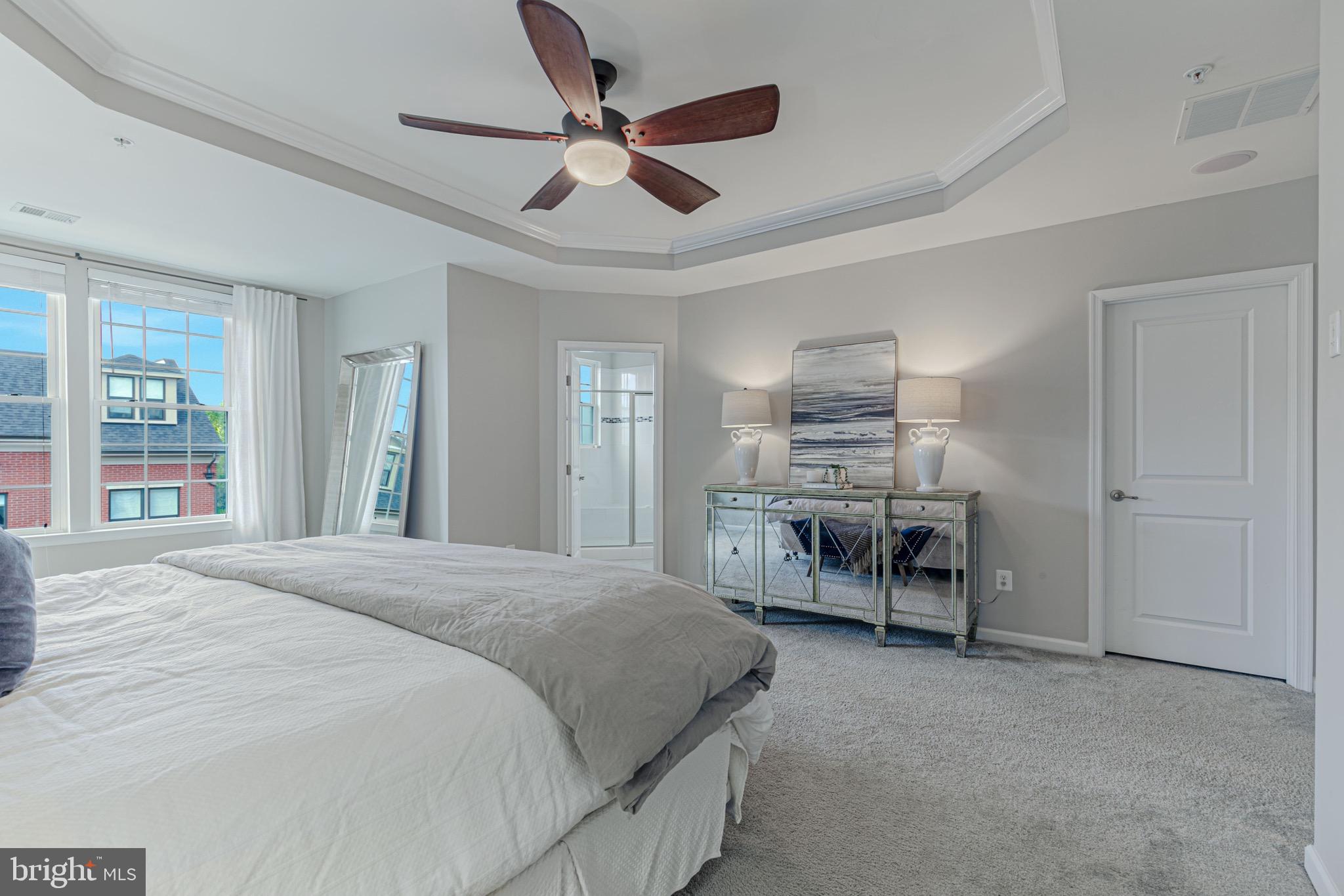 455 Kornblau TERRACE SE