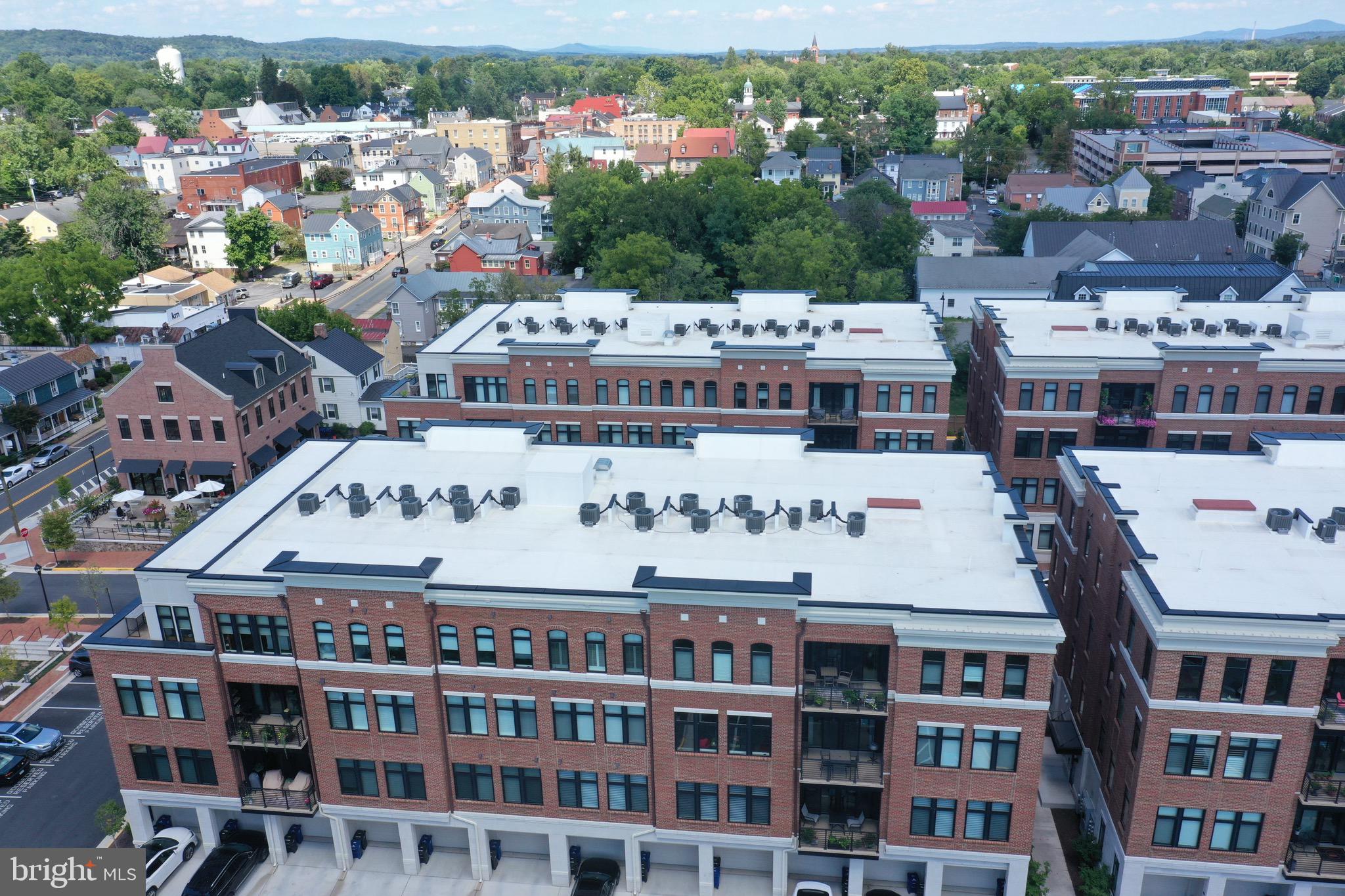 3 Stationmaster STREET SE Unit: 104