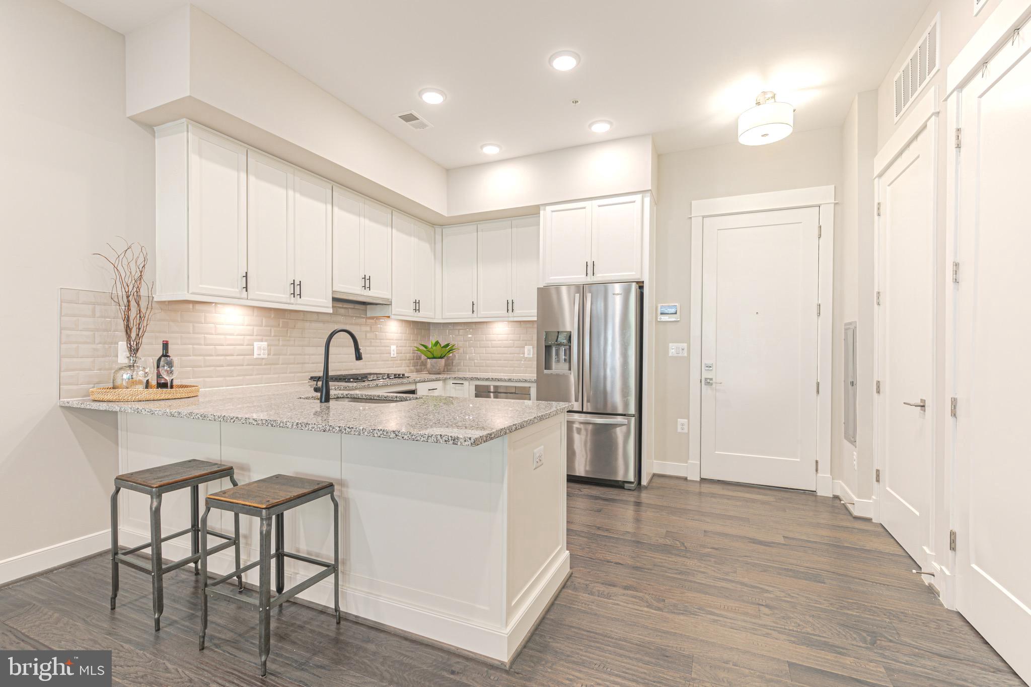 3 Stationmaster STREET SE Unit: 104