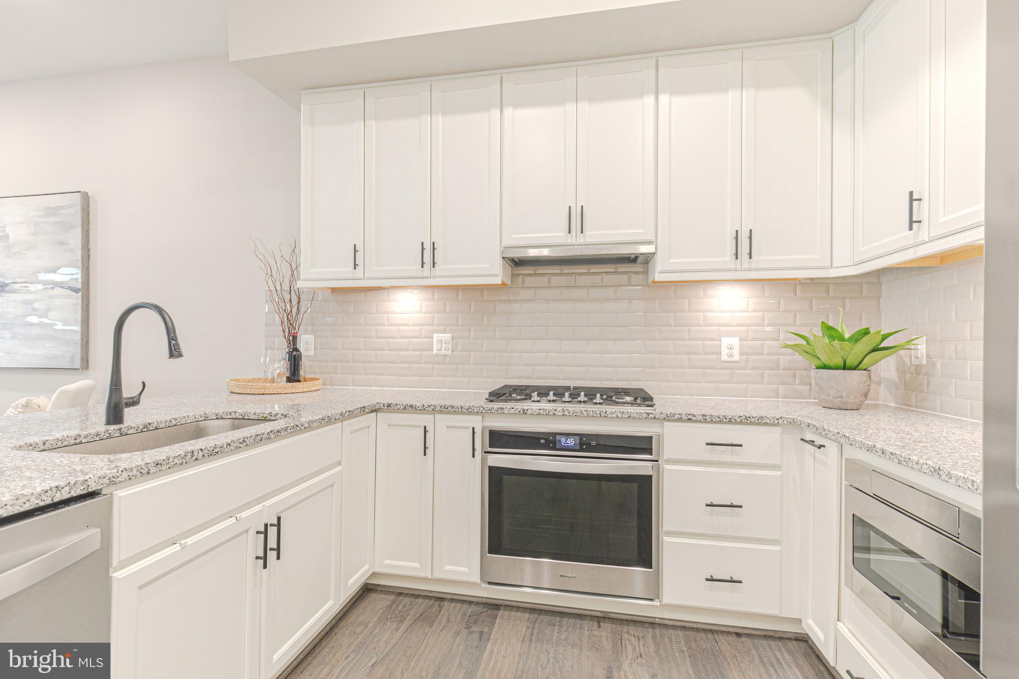 3 Stationmaster STREET SE Unit: 104