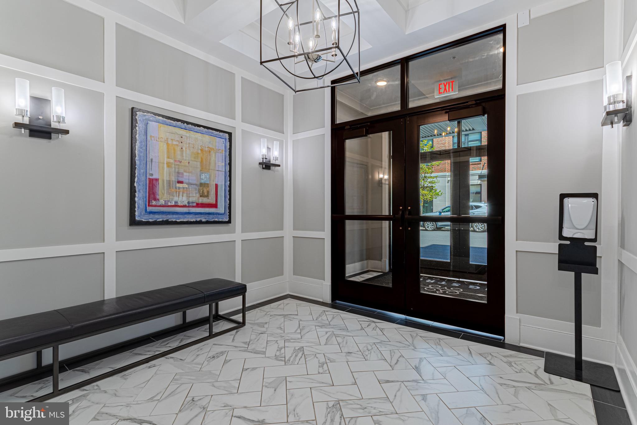 3 Stationmaster STREET SE Unit: 104