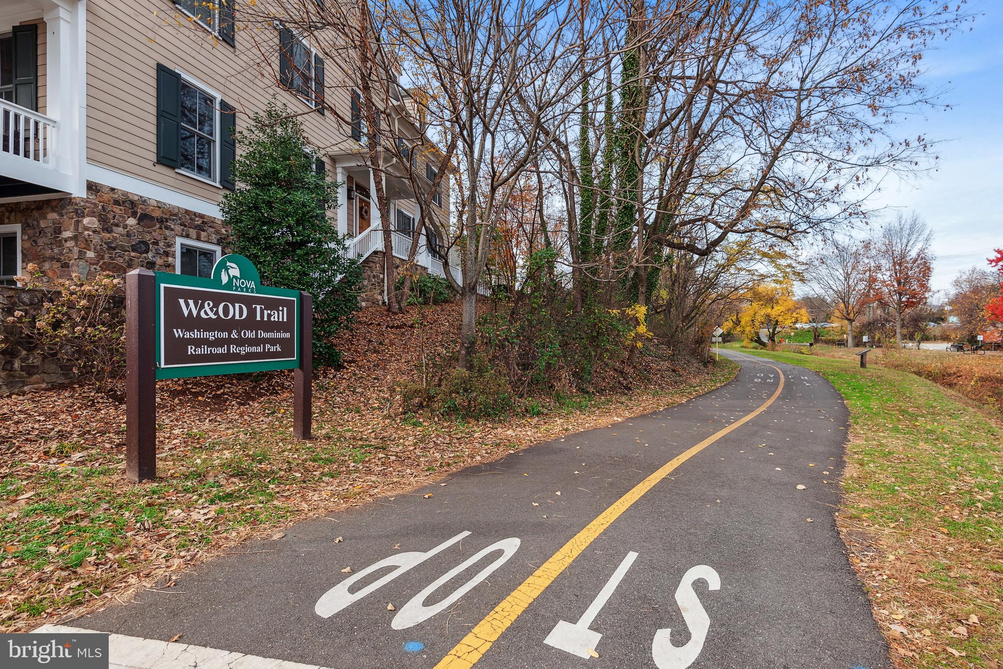 4 Stationmaster STREET SE Unit: 404