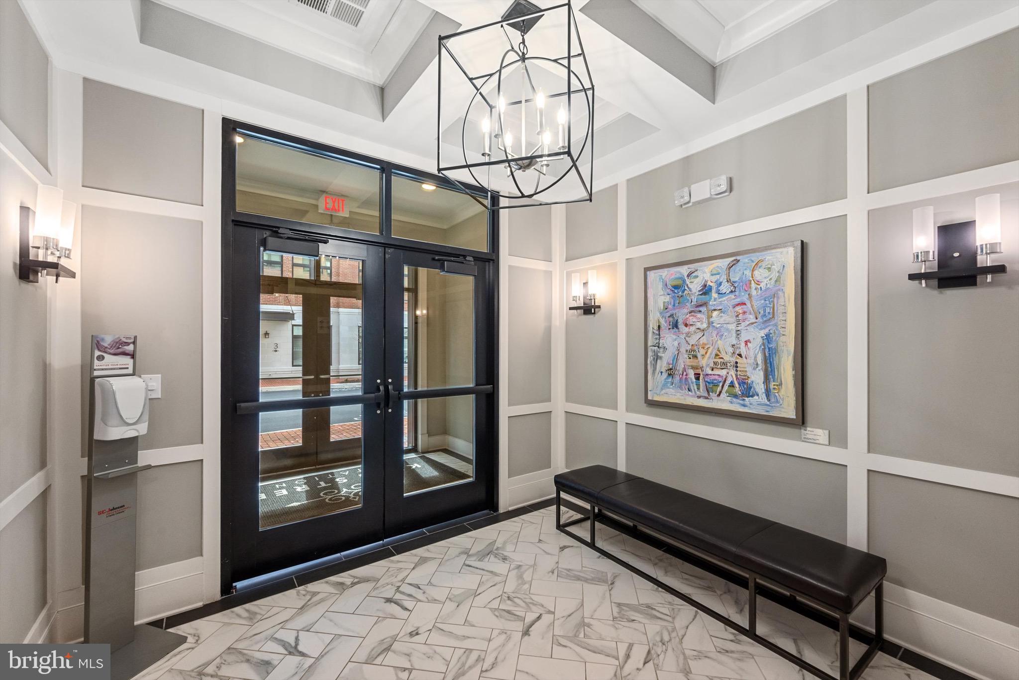 2 Stationmaster St SE #204