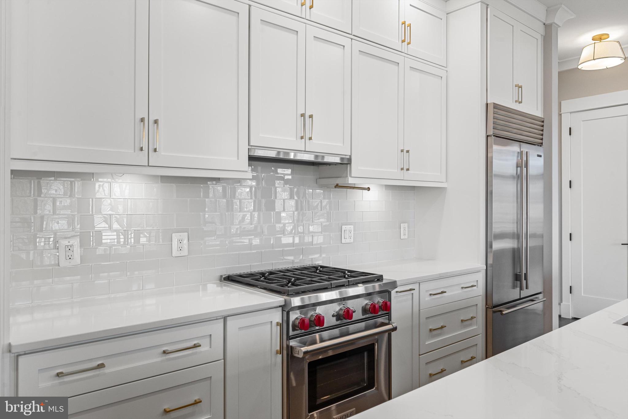 2 Stationmaster St SE #204