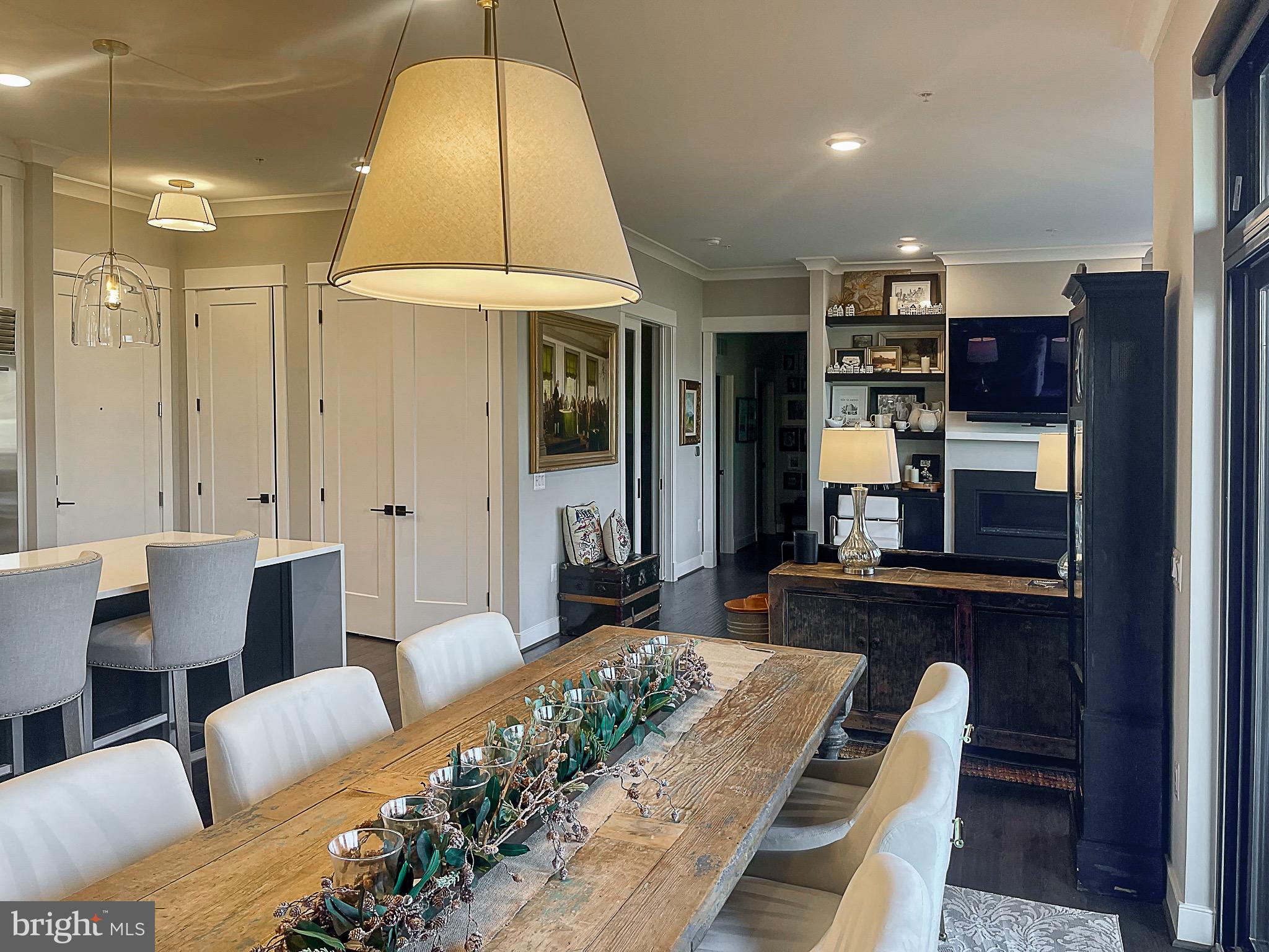 2 Stationmaster St SE #204